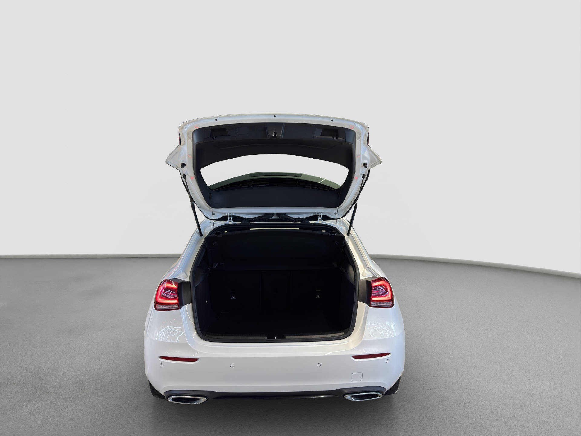 MERCEDES-BENZ A 180 Night Star-image-13