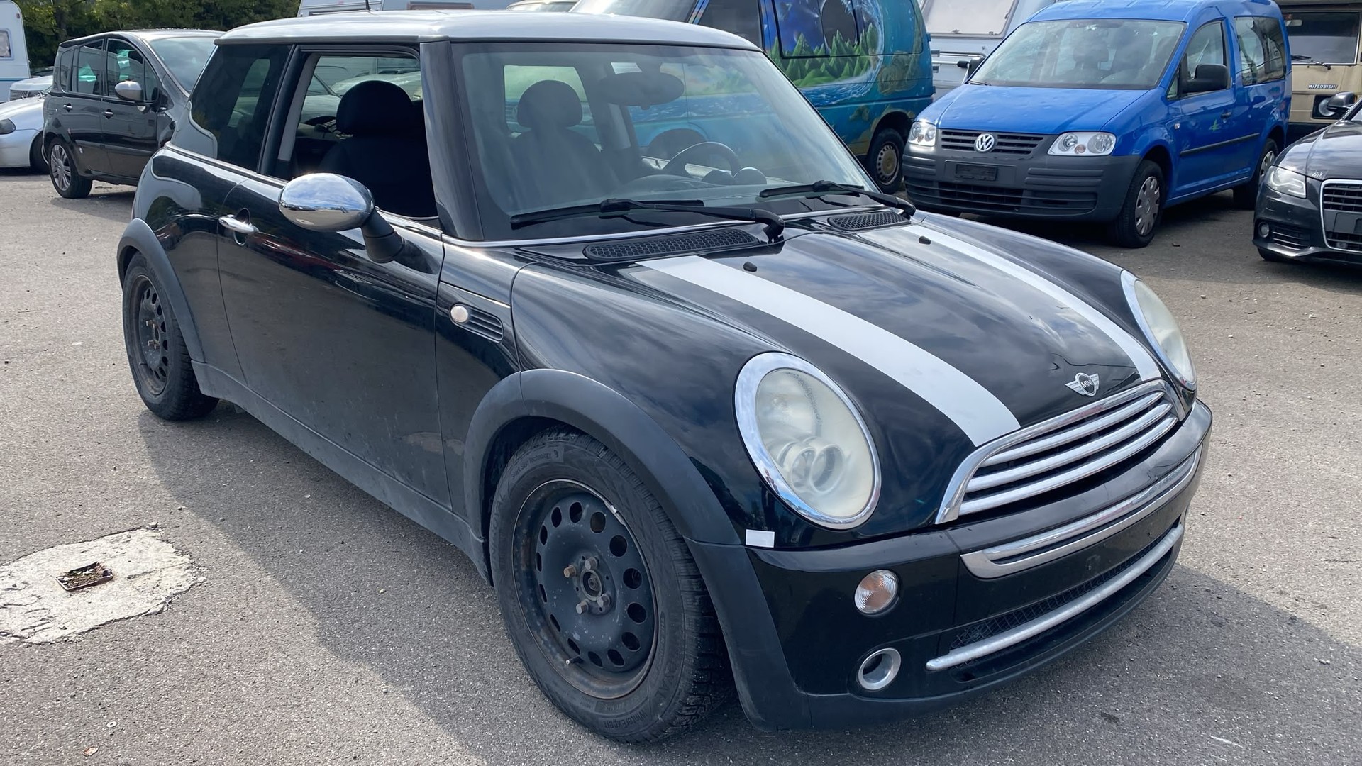 MINI Cooper-image-1