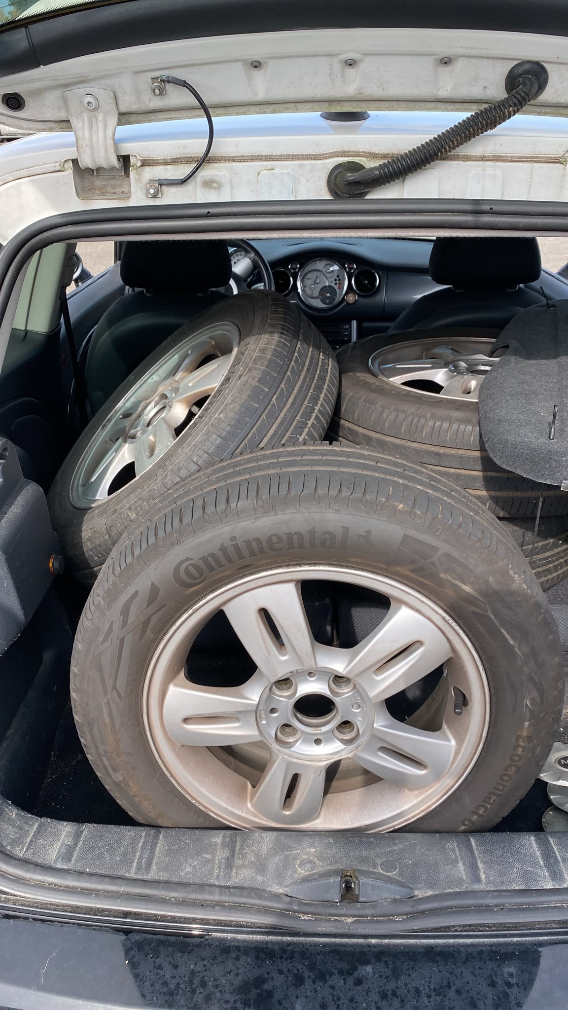 MINI Cooper-image-4