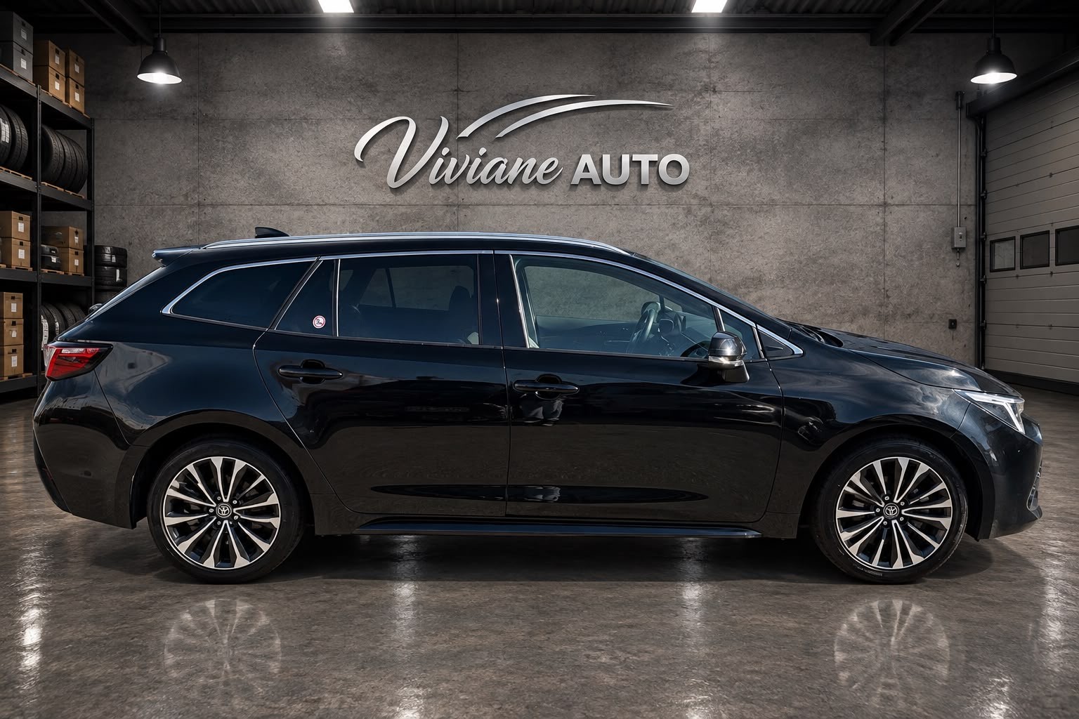 TOYOTA Corolla 1.8 HSD Comfort e- CVT-image-4