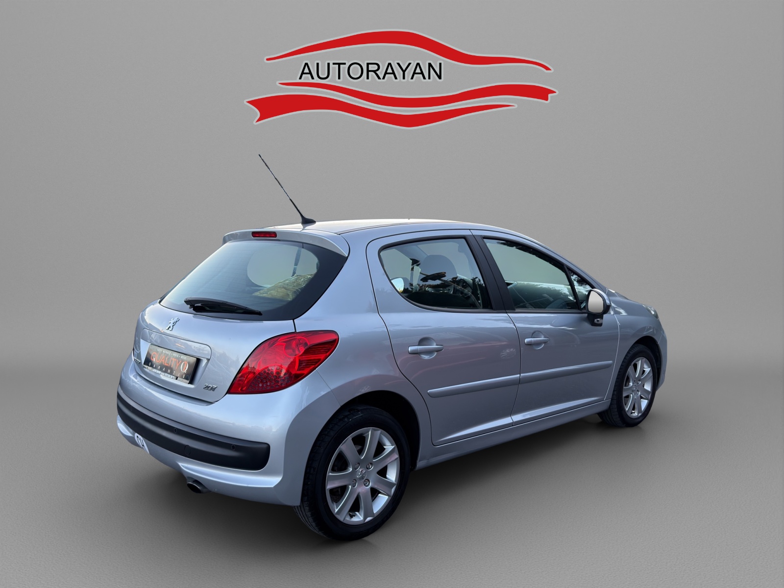PEUGEOT 207 1.6 16V Automatic-image-4