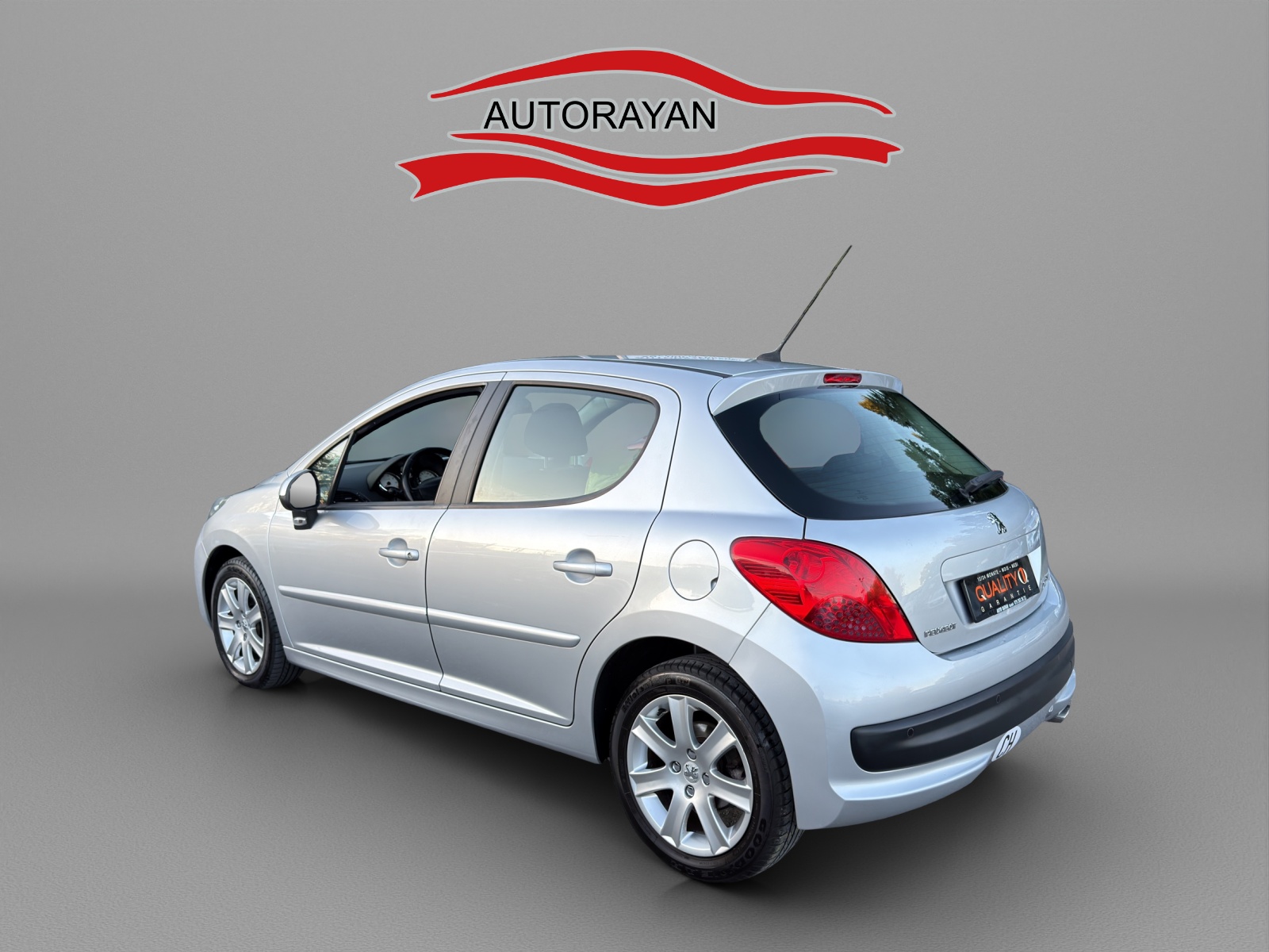PEUGEOT 207 1.6 16V Automatic-image-5