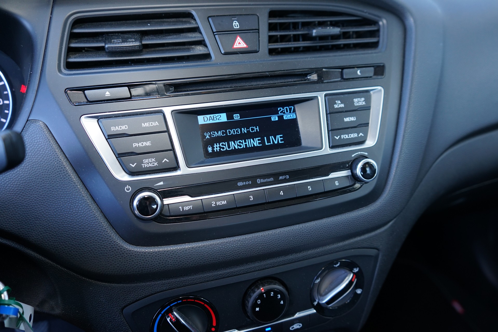 HYUNDAI i20 1.0 T-GDi Plena-image-12