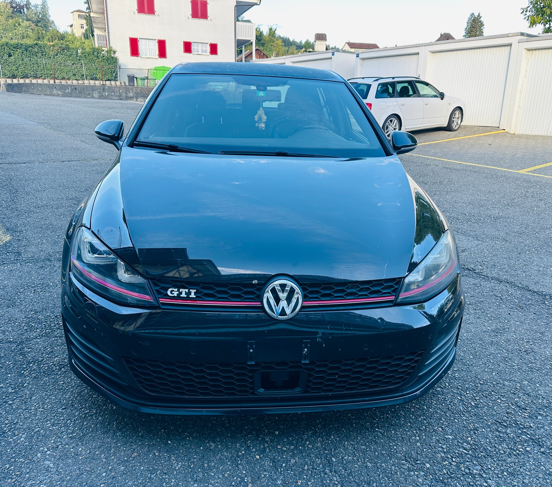 VW Golf 2.0 TSI GTI DSG-image-0