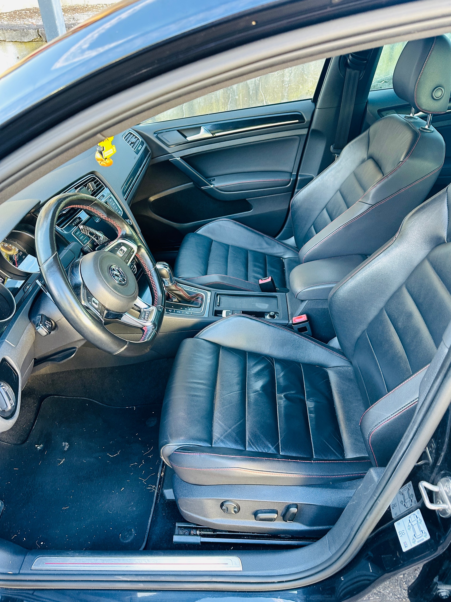 VW Golf 2.0 TSI GTI DSG-image-13