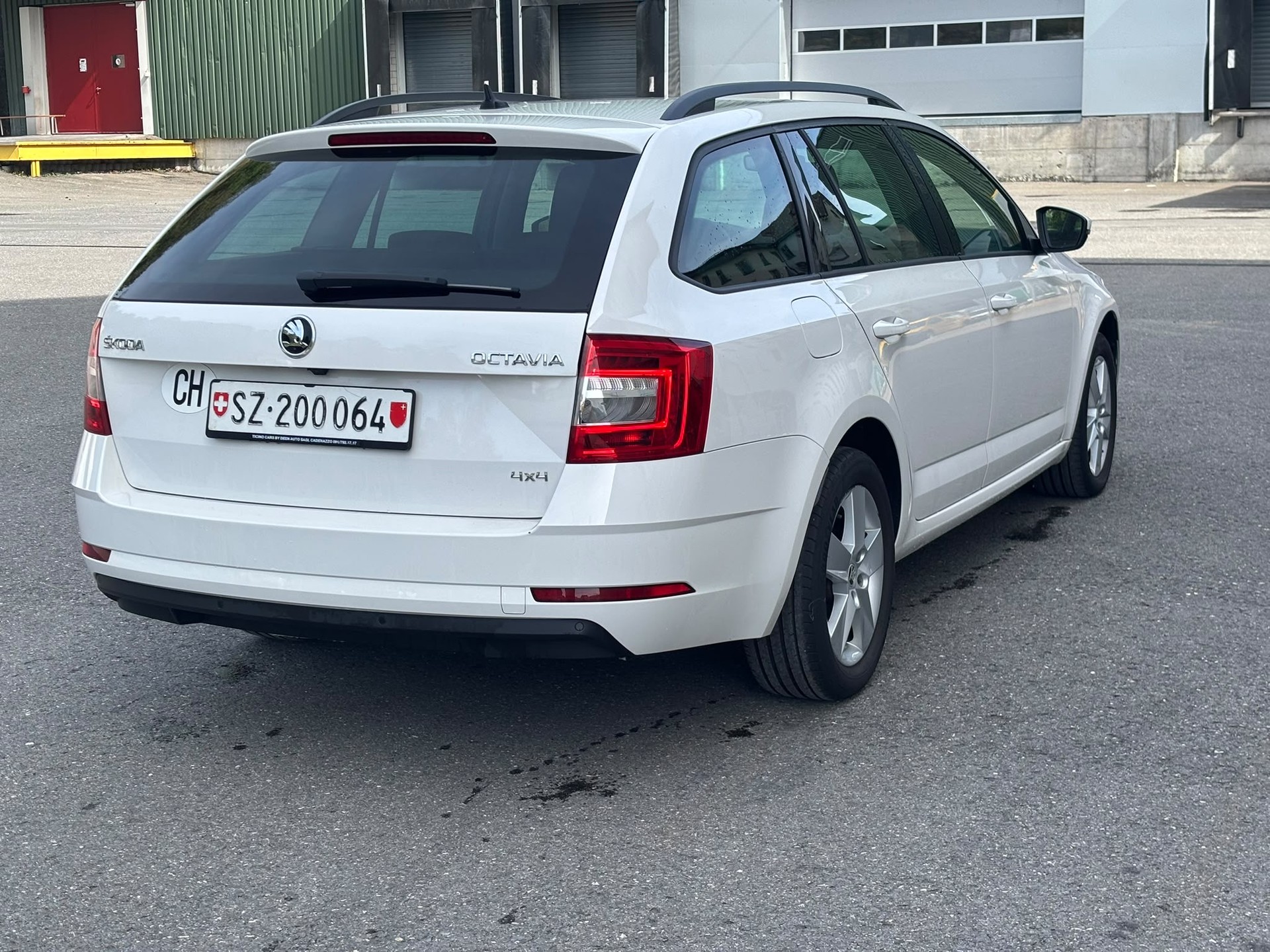 SKODA OCTAVIA 2.0TDI DSG 4X4 2019 150PS-image-2