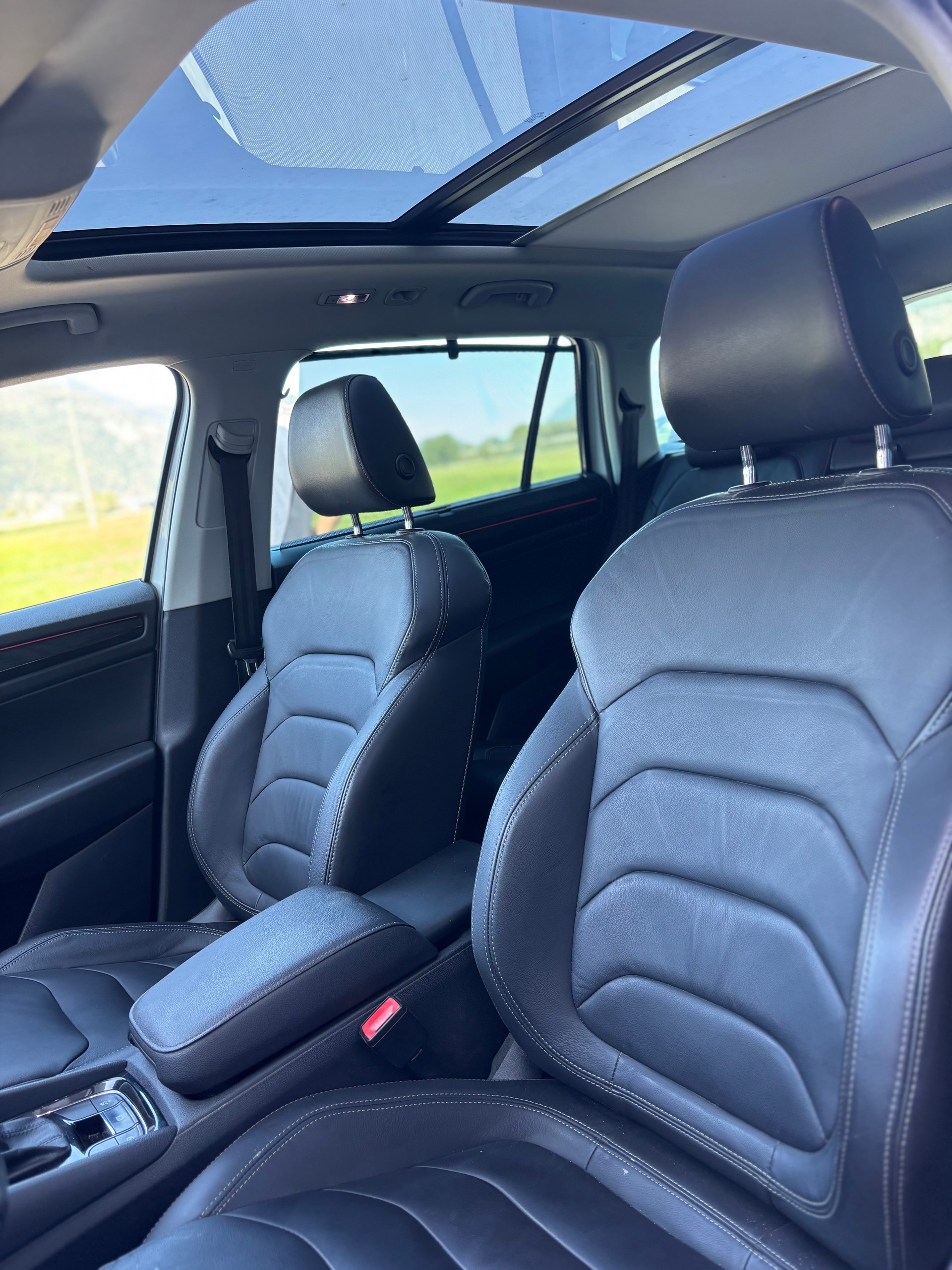 SKODA KODIAQ 2.0TDI DSG 4X4 7 PLÄTZER 2019-image-4