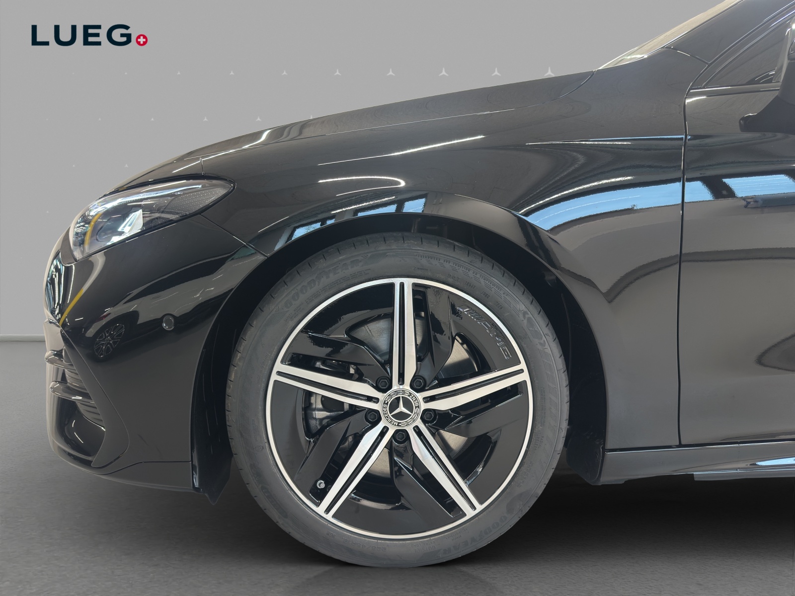 MERCEDES-BENZ CLA Shooting Brake 220 4Matic 8G-DCT-image-6