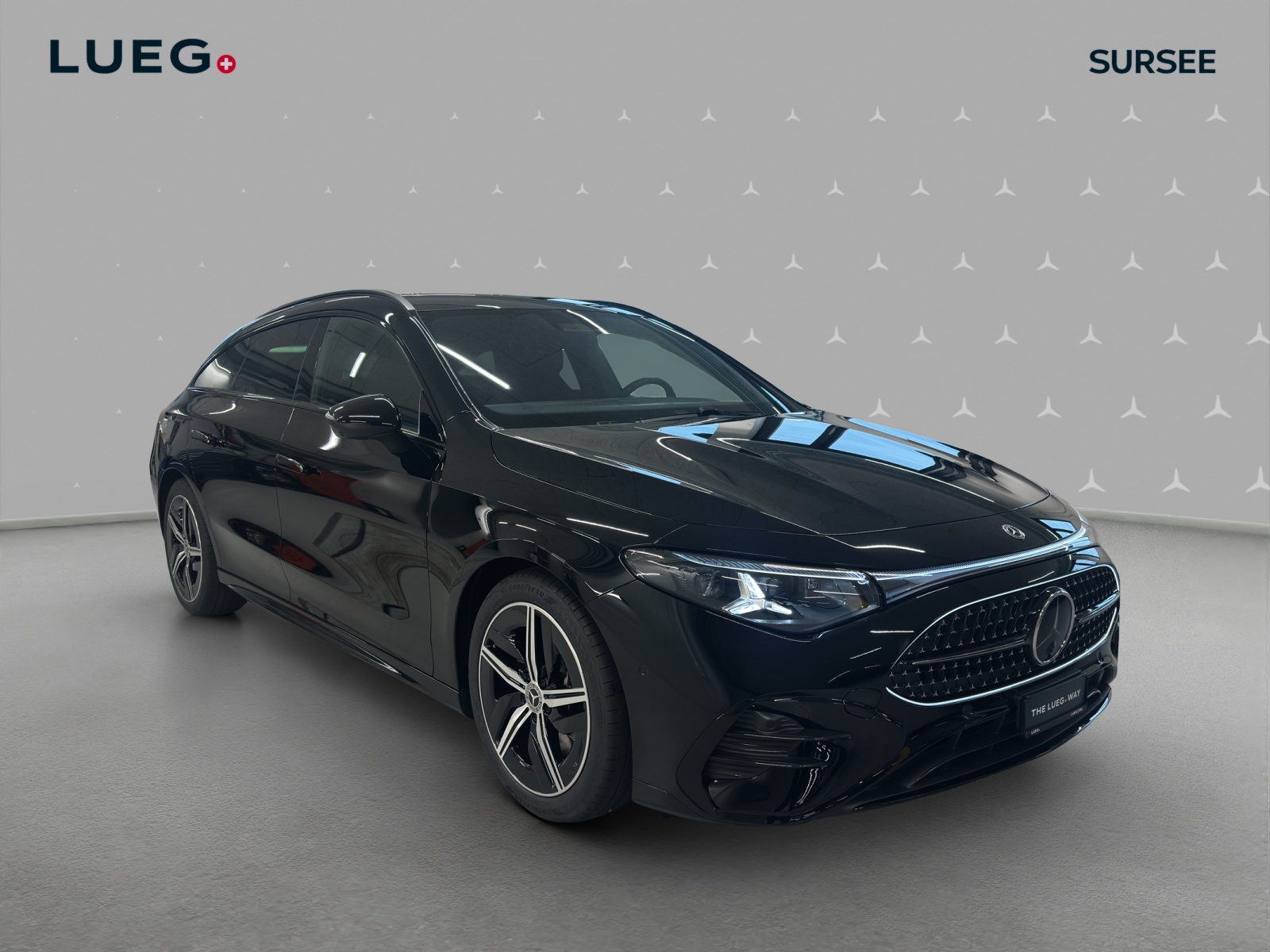 MERCEDES-BENZ CLA Shooting Brake 220 4Matic 8G-DCT-image-4