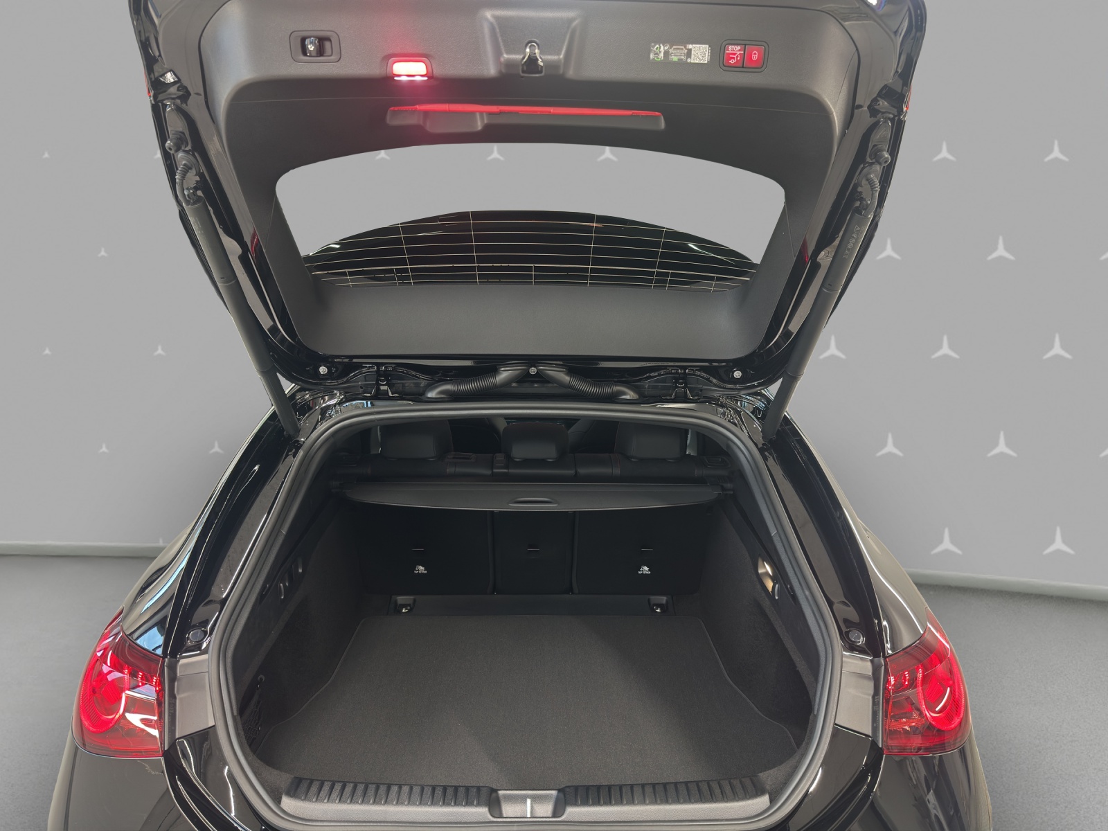 MERCEDES-BENZ CLA Shooting Brake 220 4Matic 8G-DCT-image-14