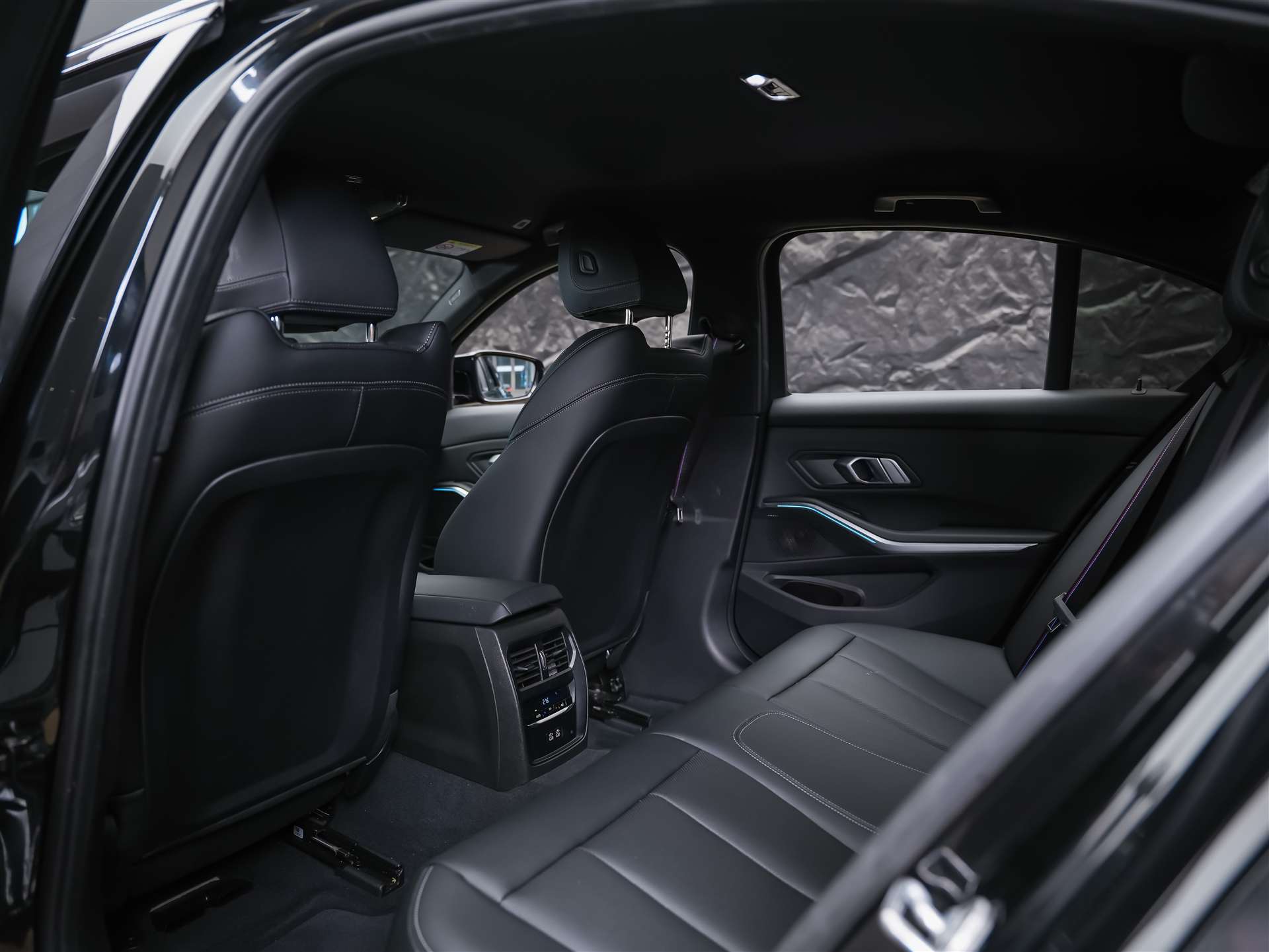 BMW M340i xDrive Steptronic M Sport Pro *Facelift*Werksgarantie*Lenkradheizung*Head Up Display*360° Kamera*-image-10