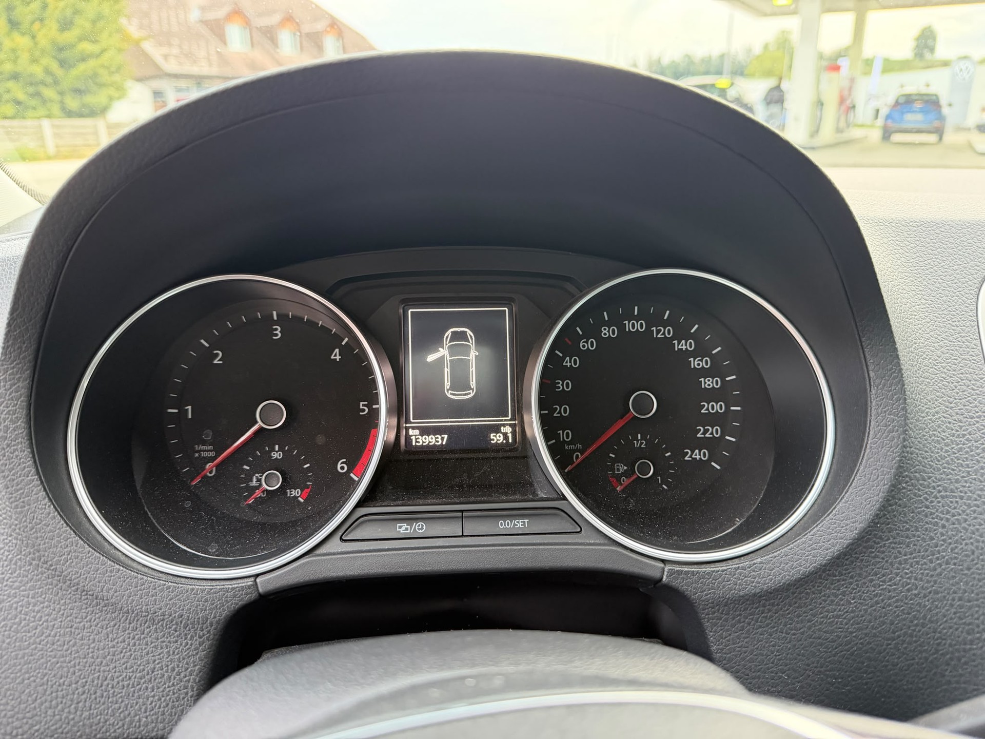 VW Polo 1.4 TDI BlueMotion Trendline-image-14