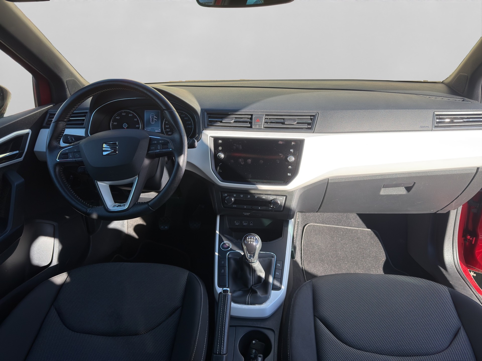 SEAT Arona 1.0 TSI Eco Xcellence-image-12