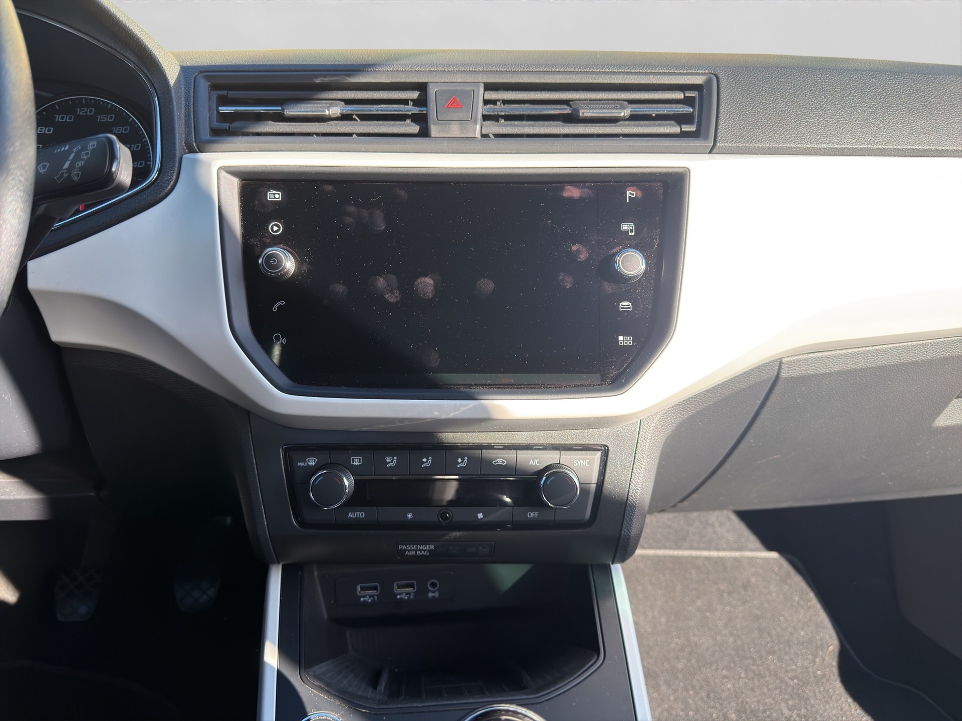 SEAT Arona 1.0 TSI Eco Xcellence-image-17