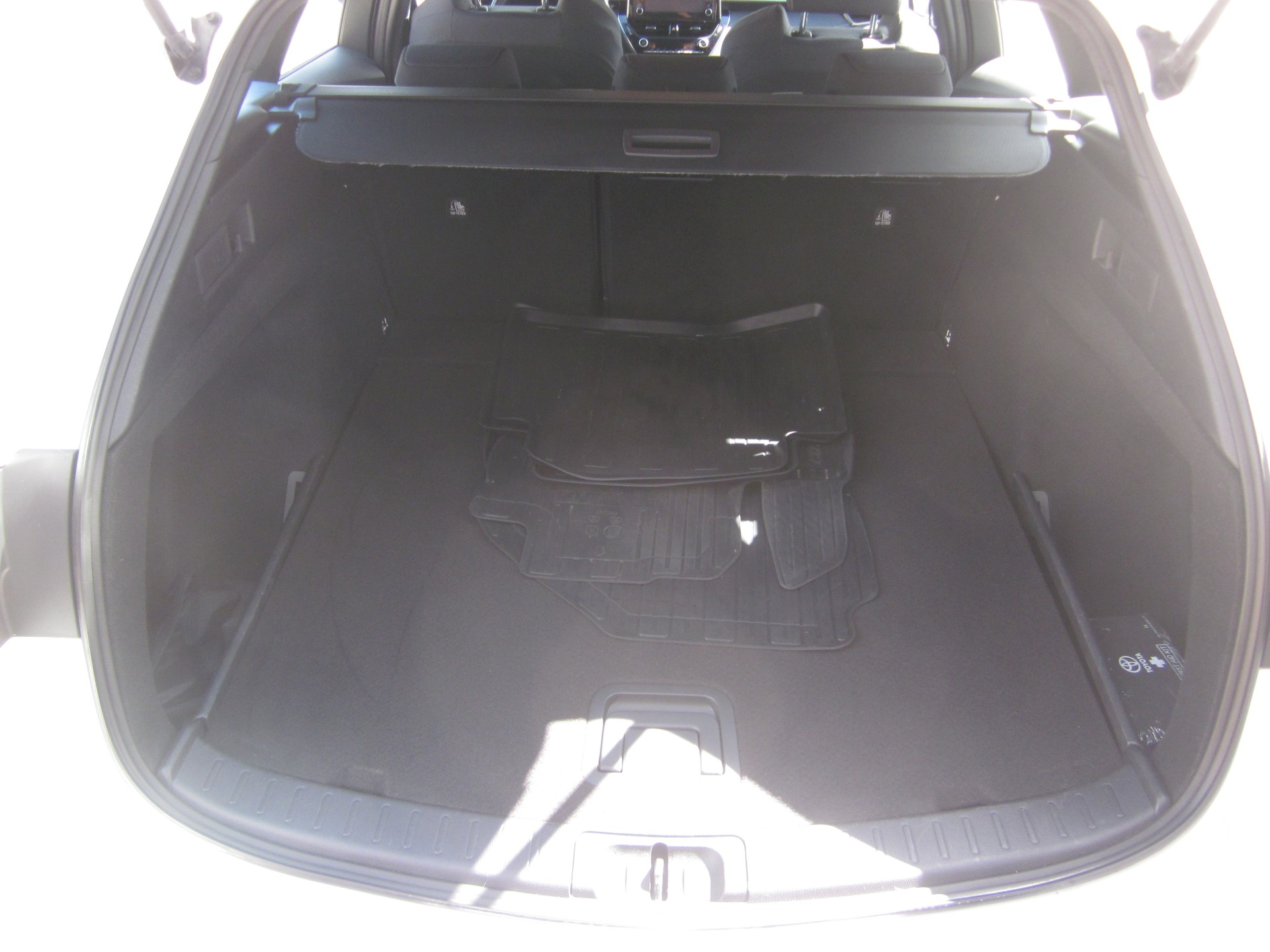 TOYOTA Corolla Touring Sports 1.8 HSD Active e-CVT-image-10