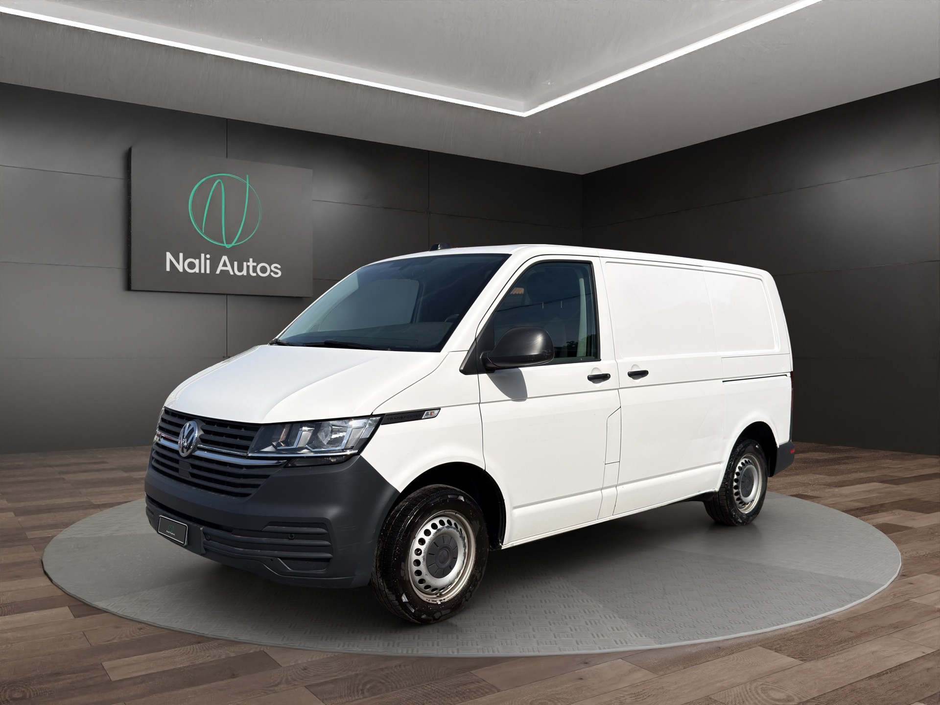 VW T6.1 2.0 TDI 4Motion DSG-image-1