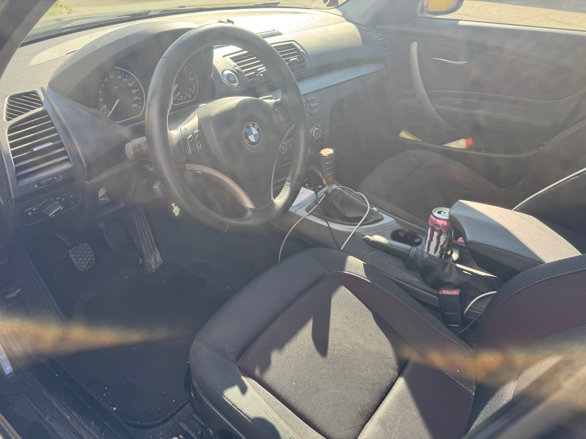 BMW 118i-image-7