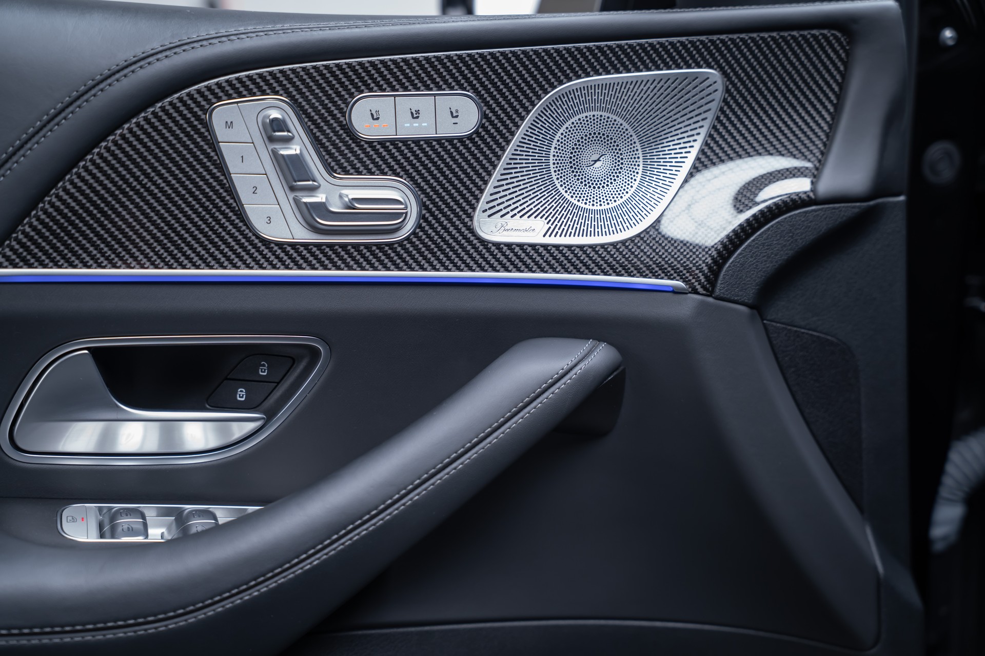 MERCEDES-BENZ GLE 63 S AMG 4matic+ Coupé / Panorama / 360°Kamera / HeadUp-image-17