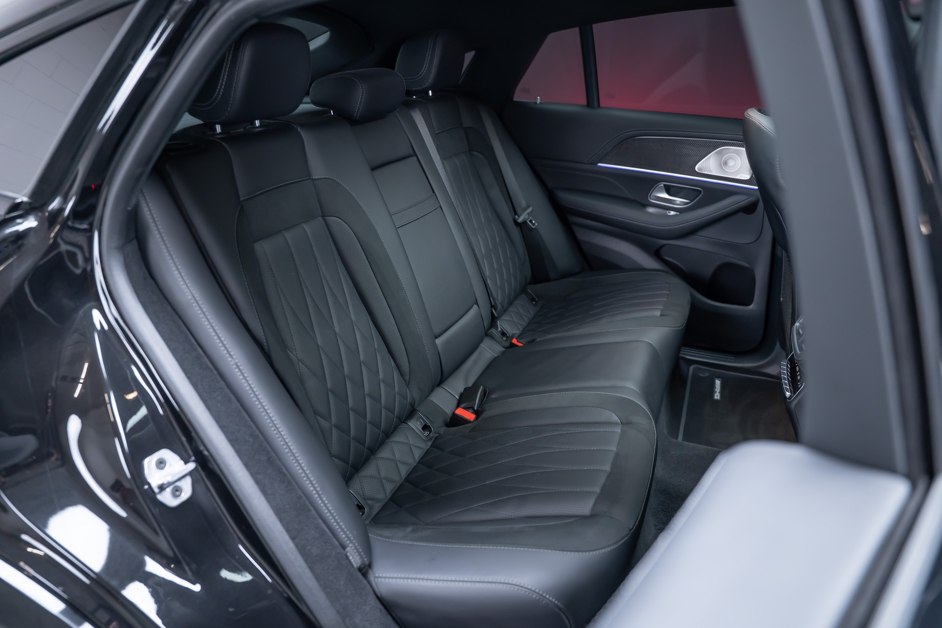 MERCEDES-BENZ GLE 63 S AMG 4matic+ Coupé / Panorama / 360°Kamera / HeadUp-image-23