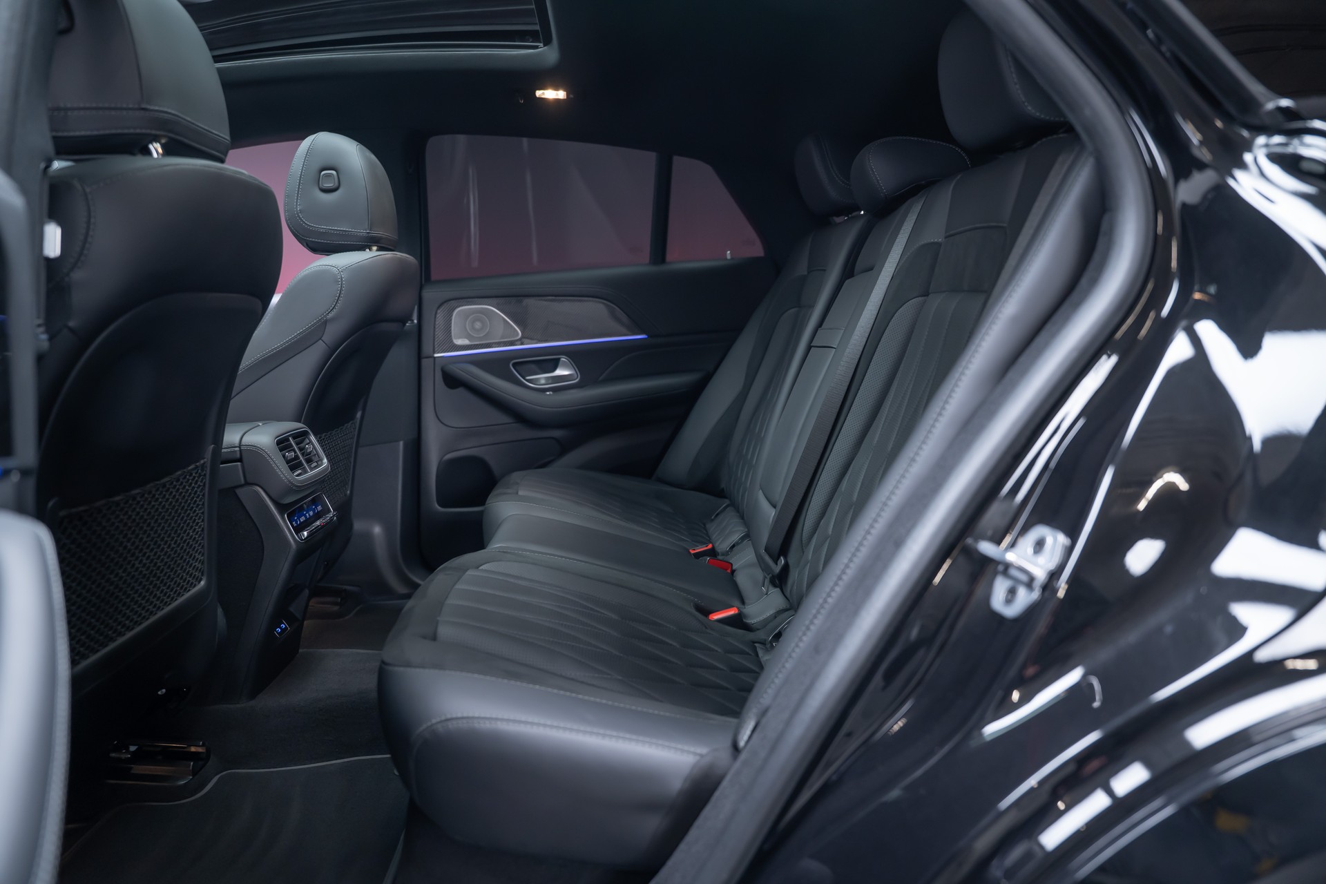 MERCEDES-BENZ GLE 63 S AMG 4matic+ Coupé / Panorama / 360°Kamera / HeadUp-image-19