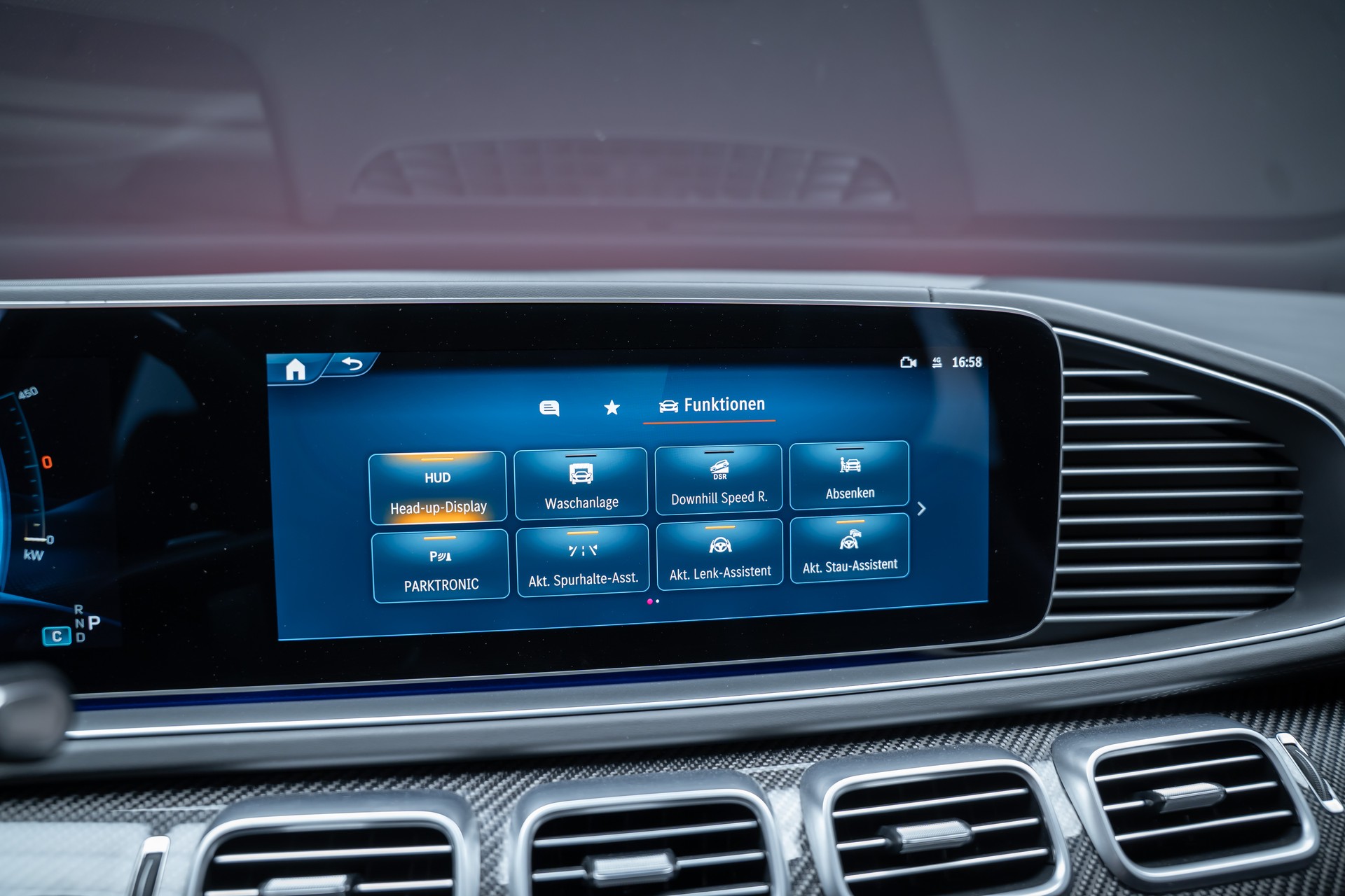 MERCEDES-BENZ GLE 63 S AMG 4matic+ Coupé / Panorama / 360°Kamera / HeadUp-image-40