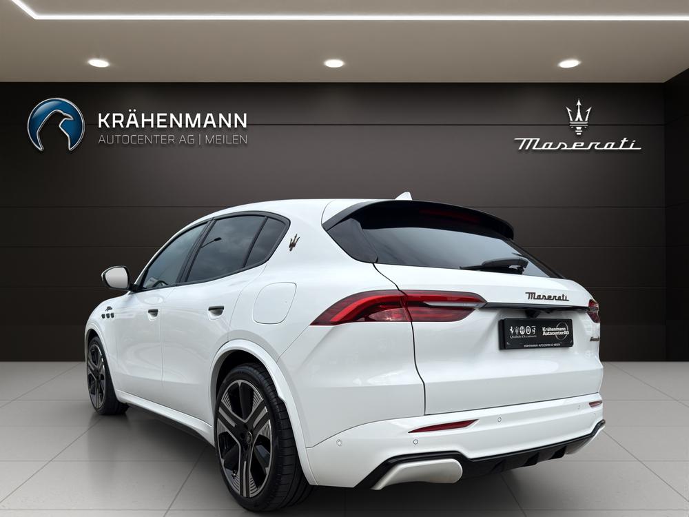 MASERATI Grecale Folgore-showroom-element-2