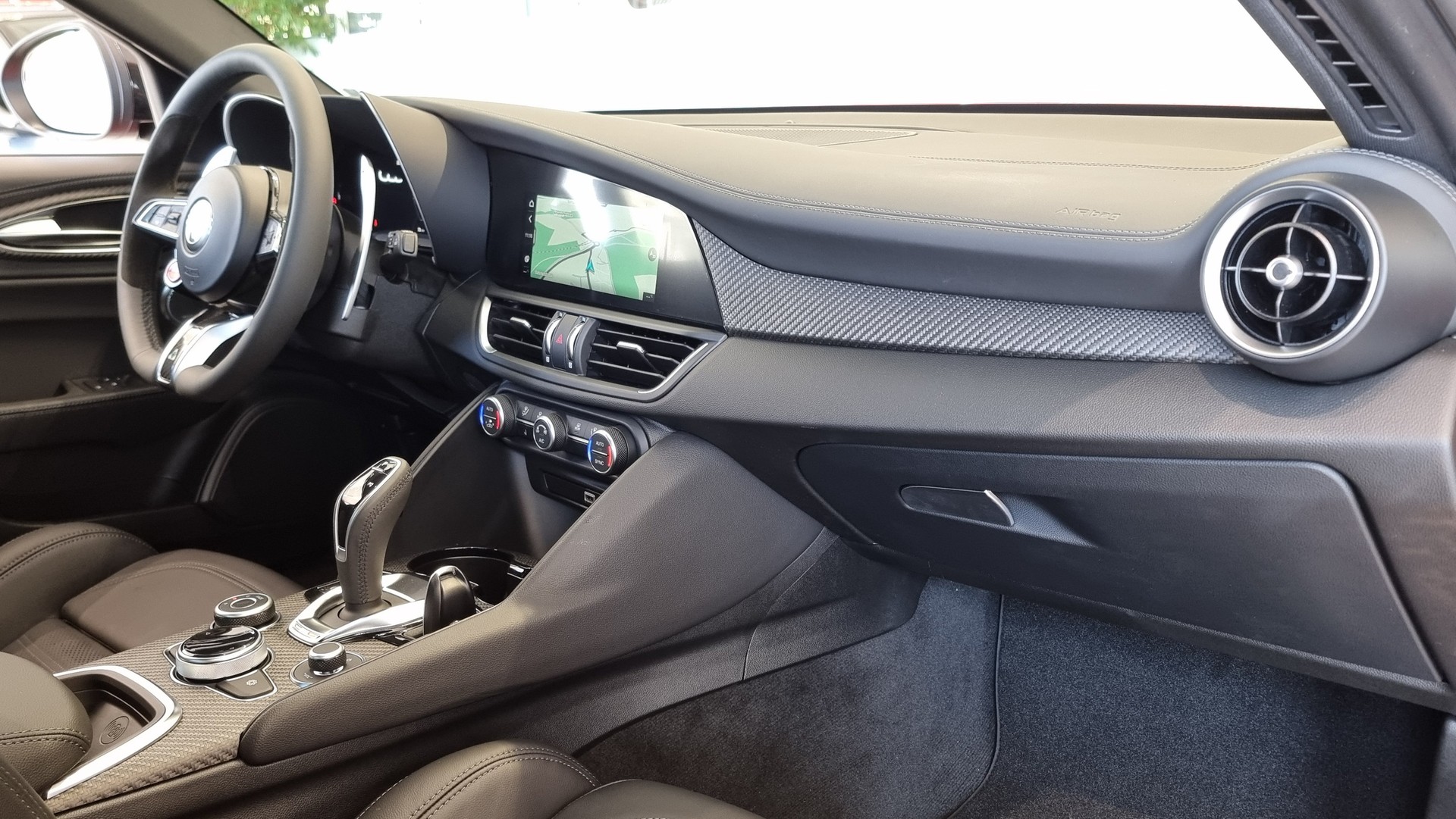 ALFA ROMEO Giulia 2.9 V6 Biturbo Quadrifoglio-image-17