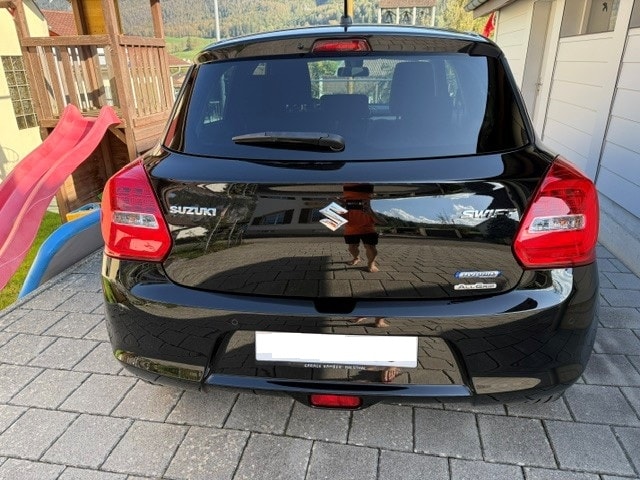SUZUKI 1.2 Compact+ Hybrid-image-3
