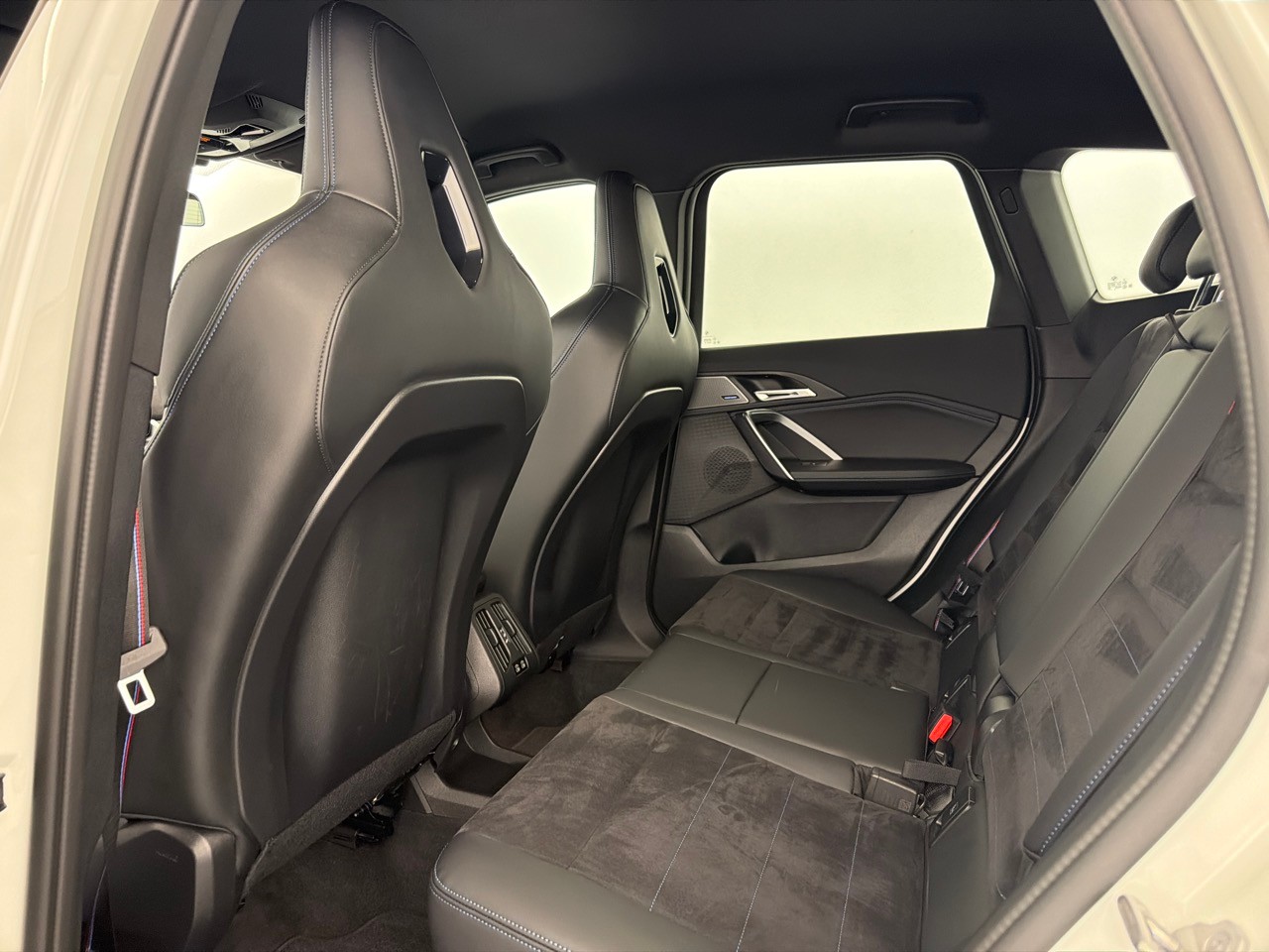 BMW X1 xDrive M35i M Sport Pro-image-5
