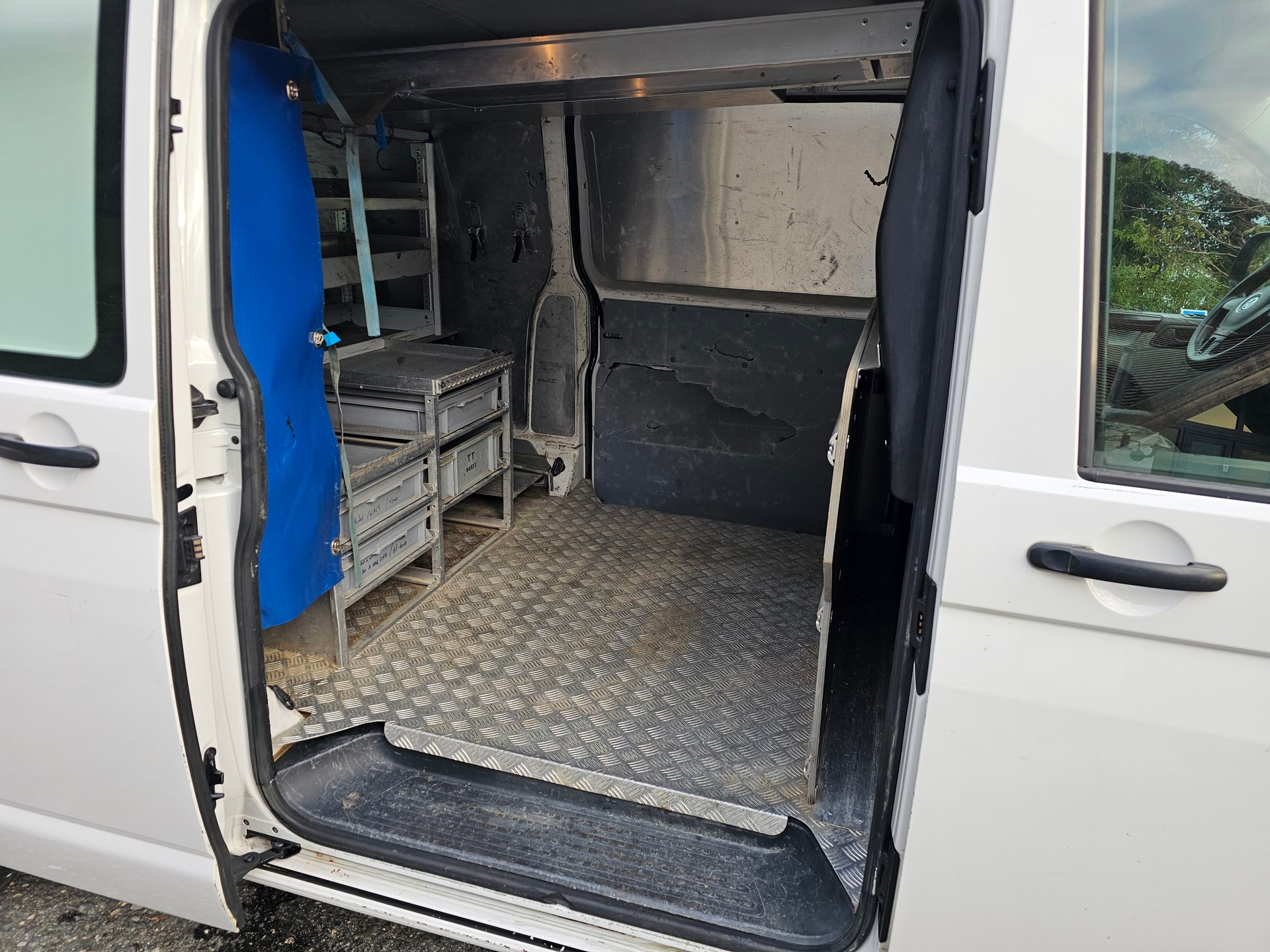 VW T5 2.0 TDI 4Motion-image-7