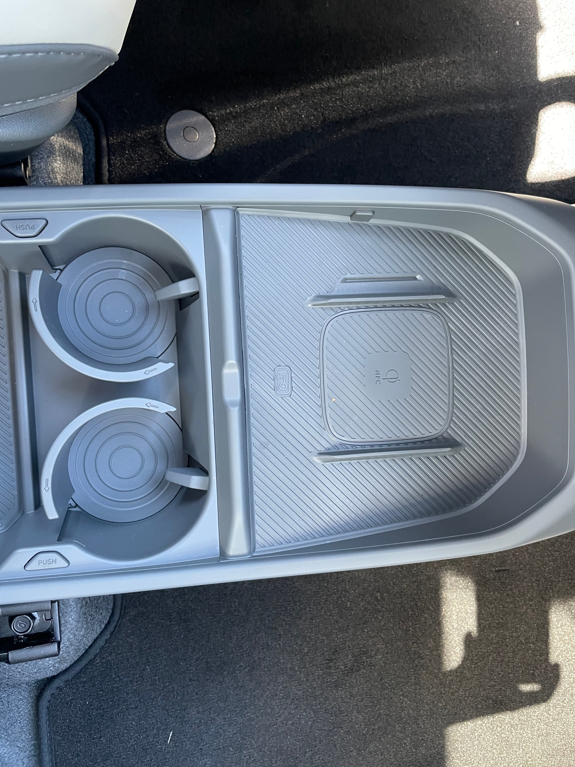 KIA EV3 81,4 kWh GT-Line mit GT-Line Pack, Panoramadach und AHK-image-35