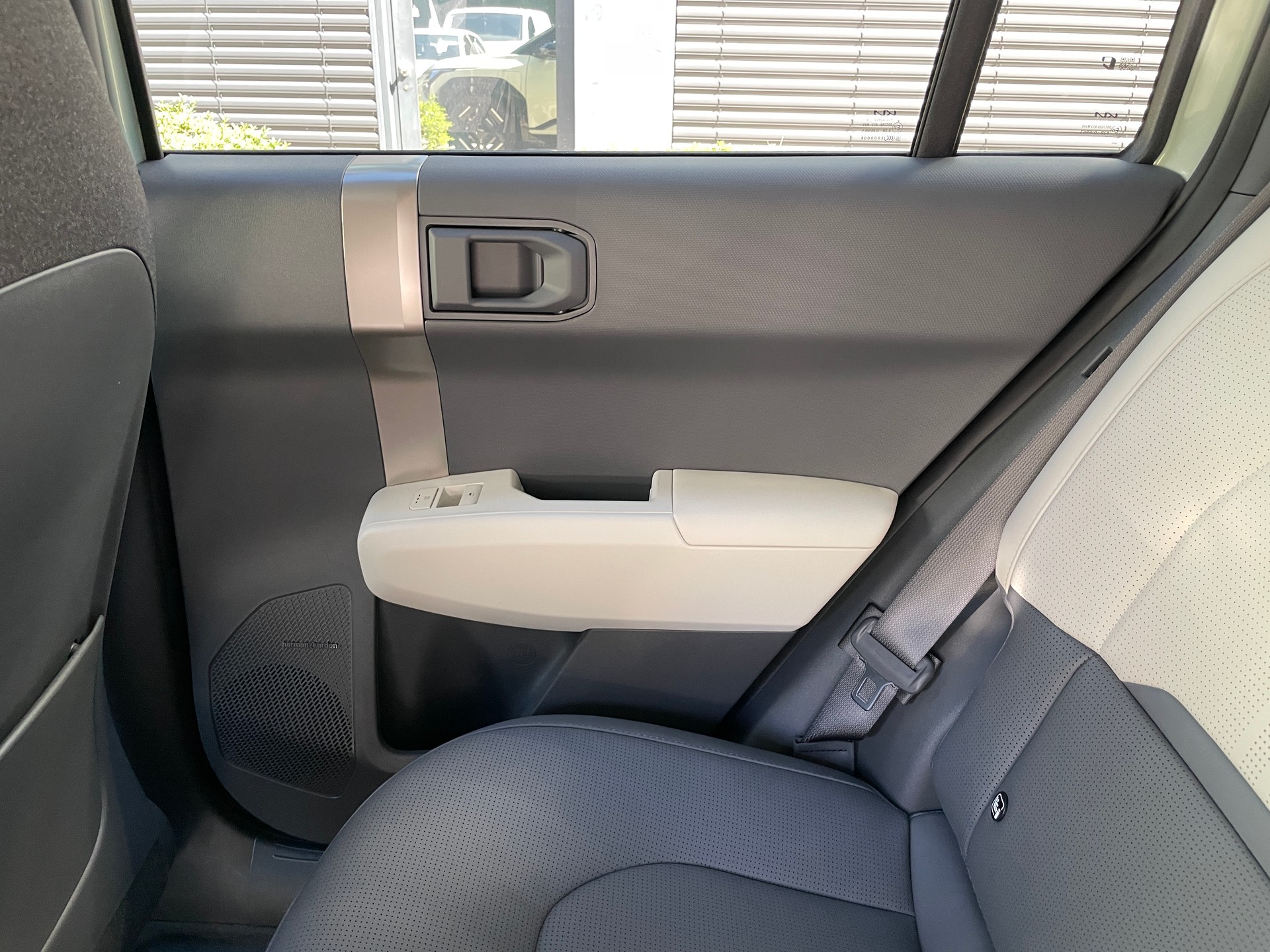 KIA EV3 81,4 kWh GT-Line mit GT-Line Pack, Panoramadach und AHK-image-18
