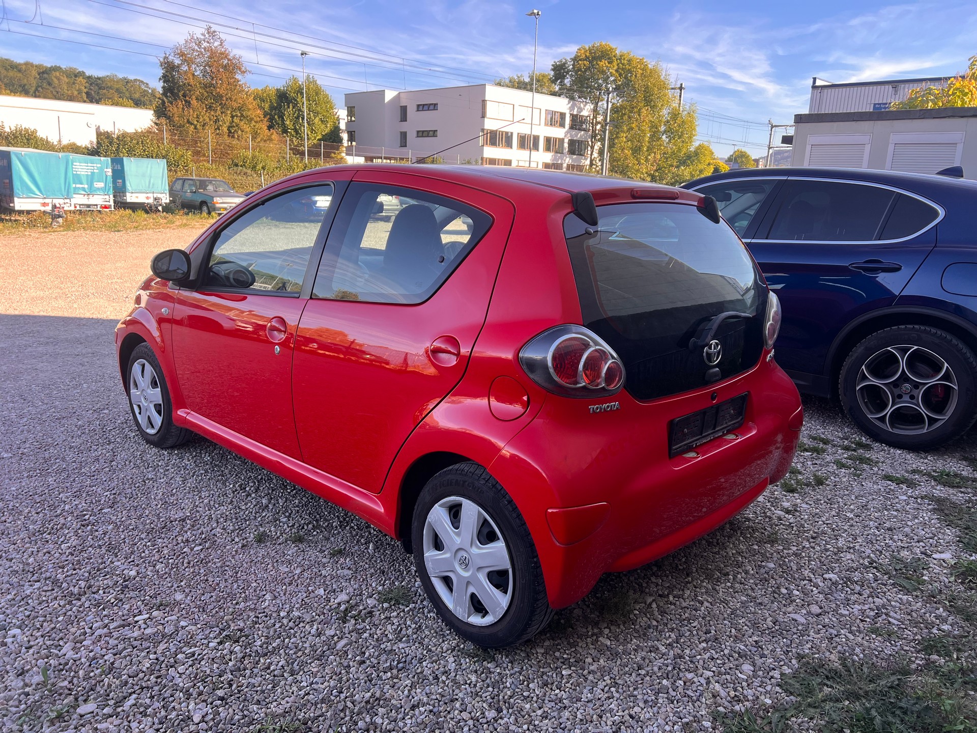 TOYOTA Aygo 1.0 Linea Luna Cool-image-4