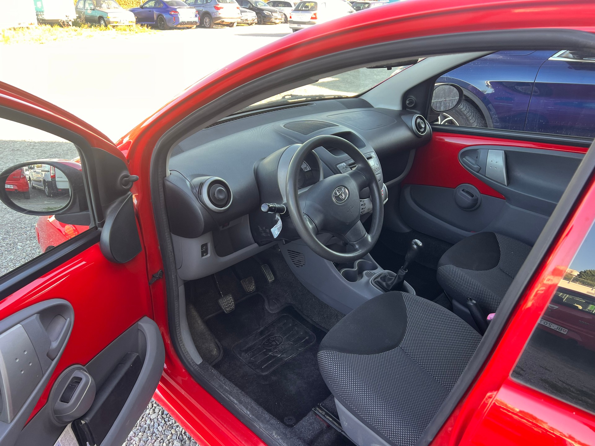 TOYOTA Aygo 1.0 Linea Luna Cool-image-9