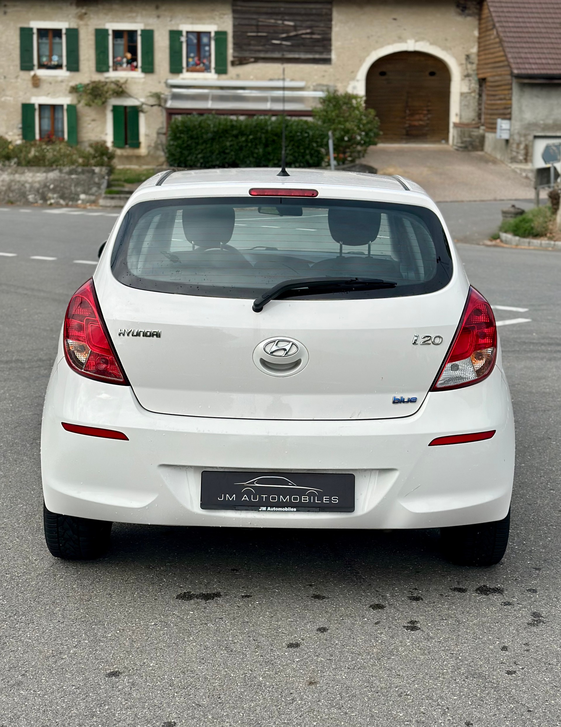 HYUNDAI i20 1.4 Premium-image-7
