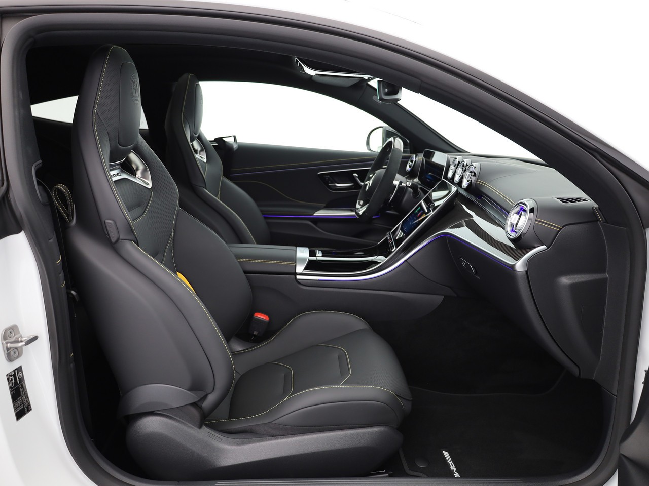 MERCEDES-BENZ CLE 53 Coupé AMG 4Matic+ 9G-Tronic-image-9