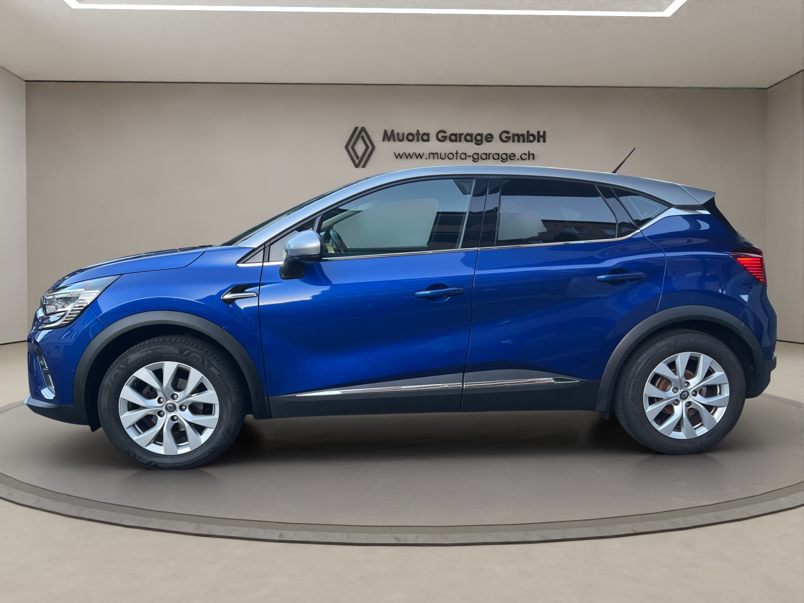 RENAULT Captur 1.3 TCe Intens EDC-image-2