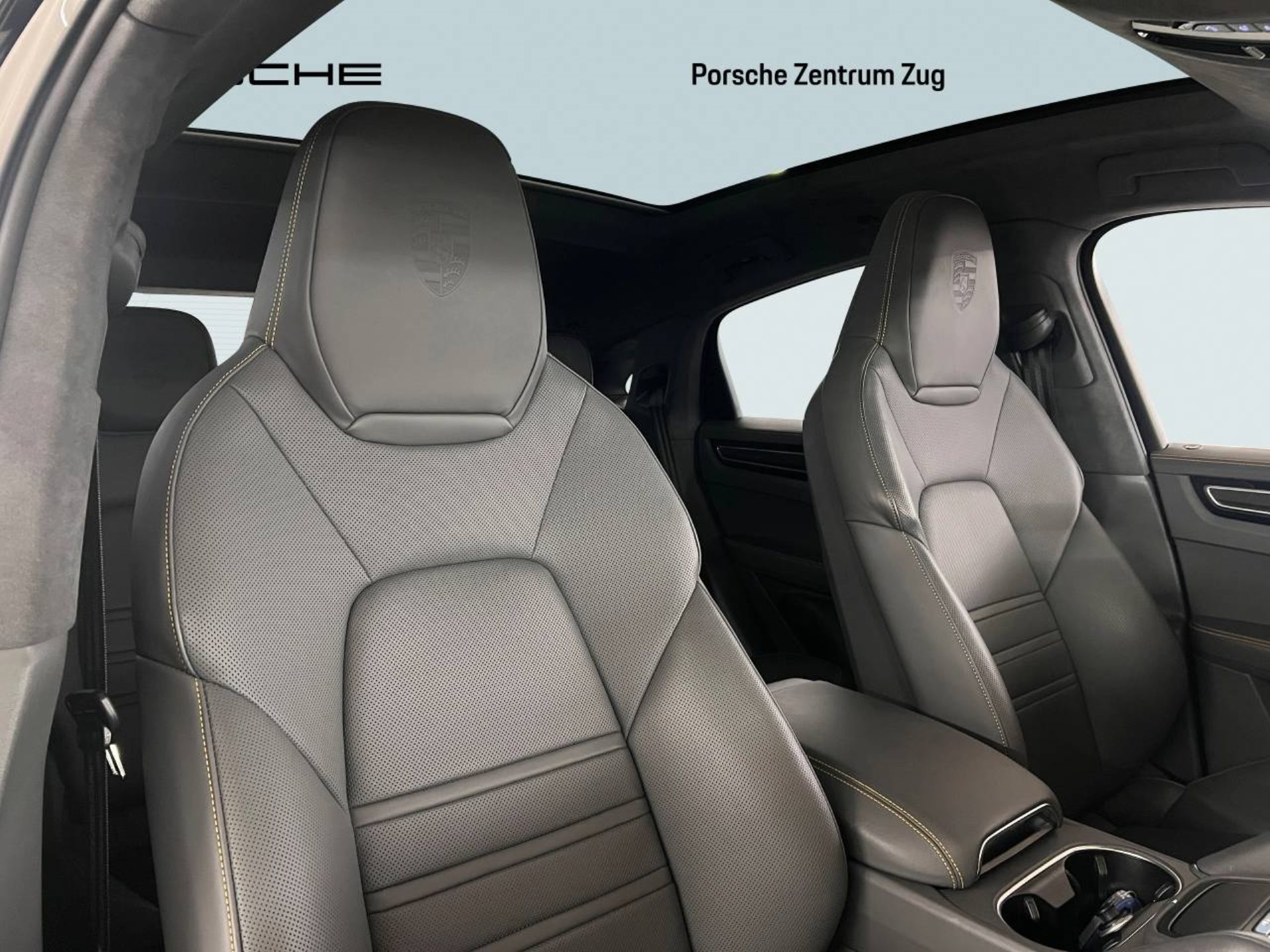 PORSCHE Cayenne Turbo Coupé-image-20