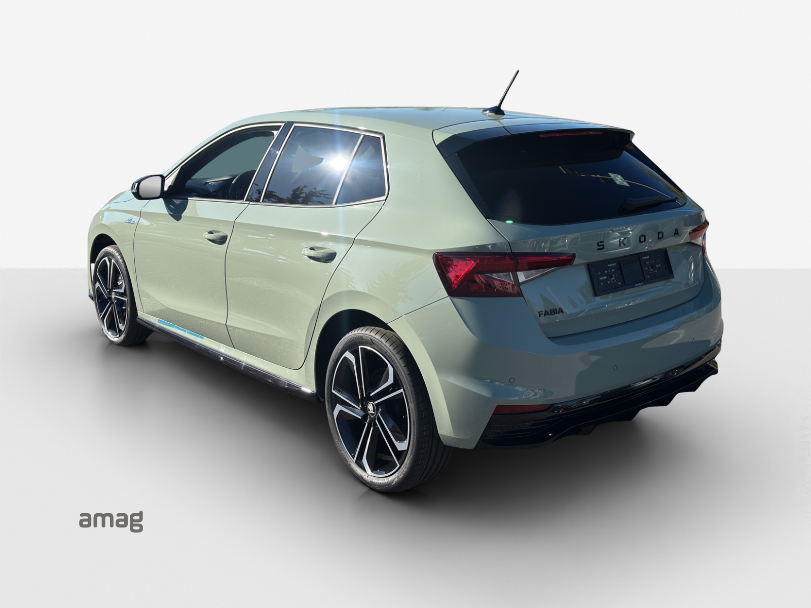 SKODA Fabia 1.0 TSI Monte Carlo DSG-image-2