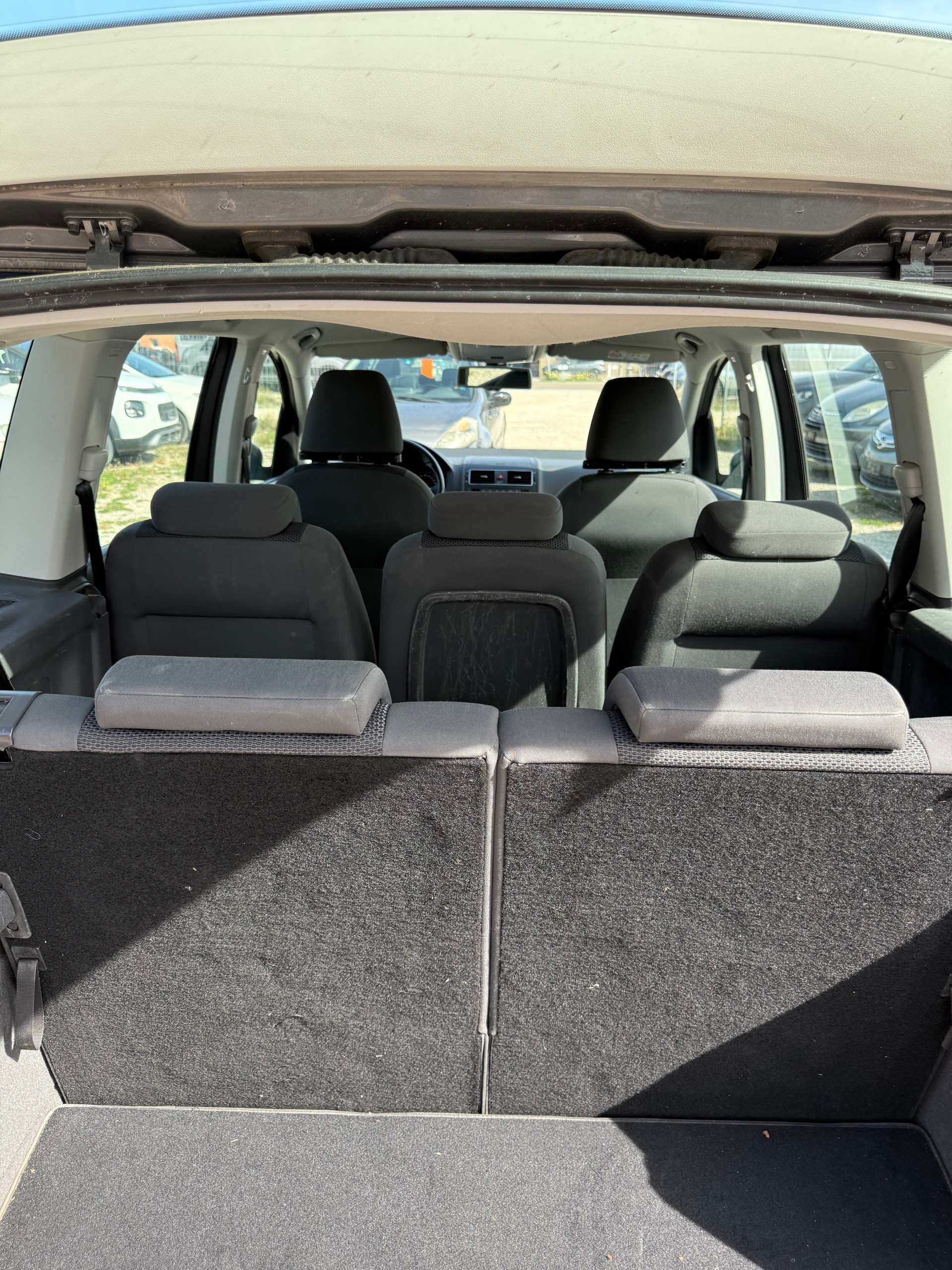 VW Touran 1.4 TSI Comfortline-image-7