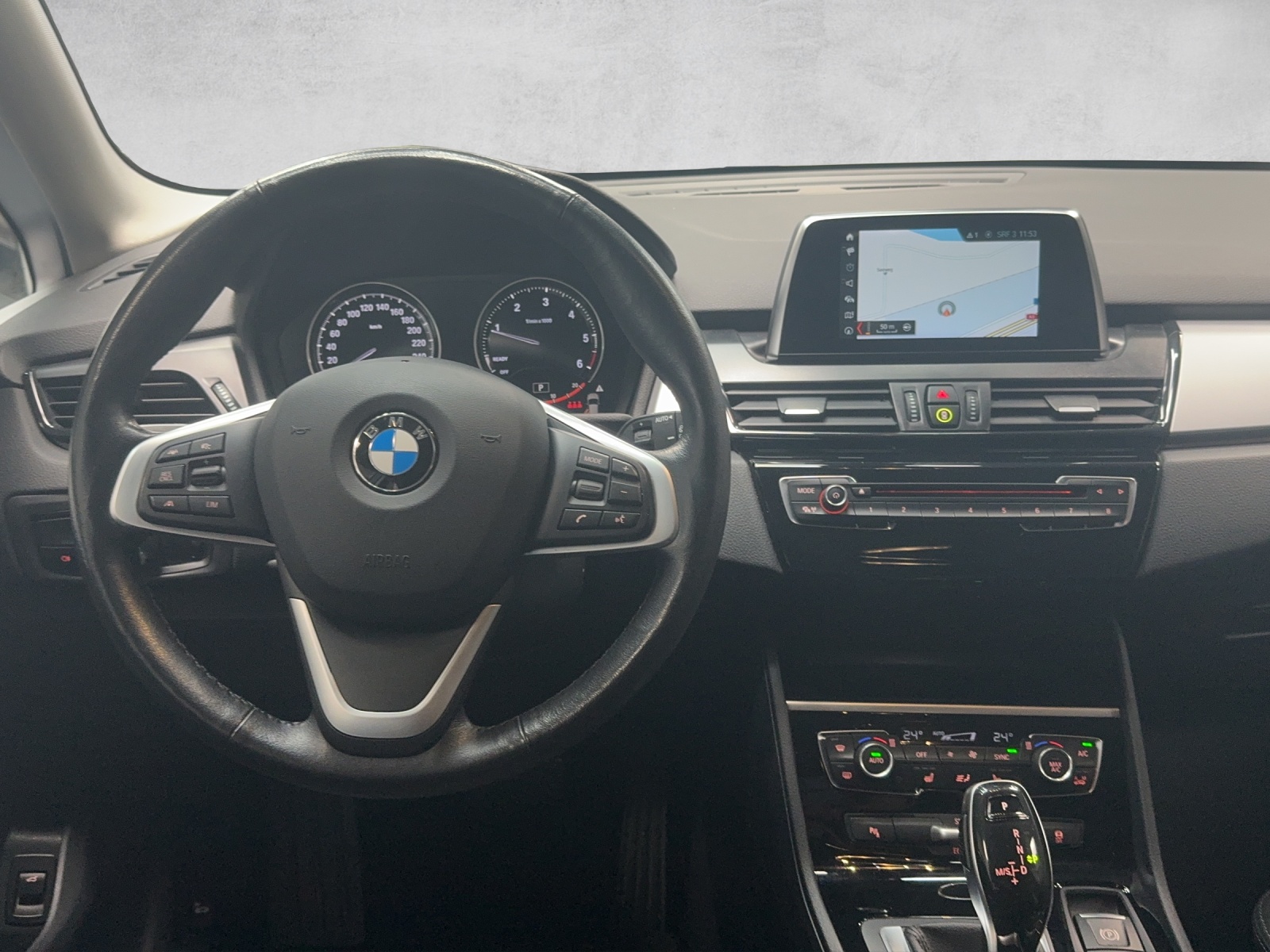 BMW 218d xDrive Active Tourer Steptronic Travel Edition-image-12