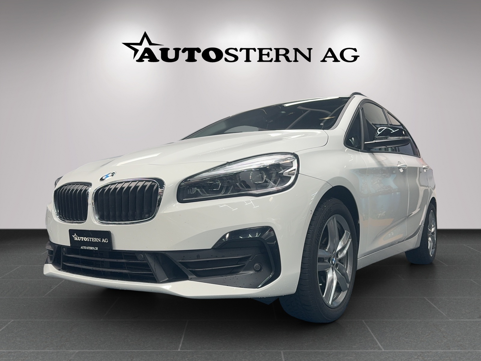 BMW 218d xDrive Active Tourer Steptronic Travel Edition-image-2