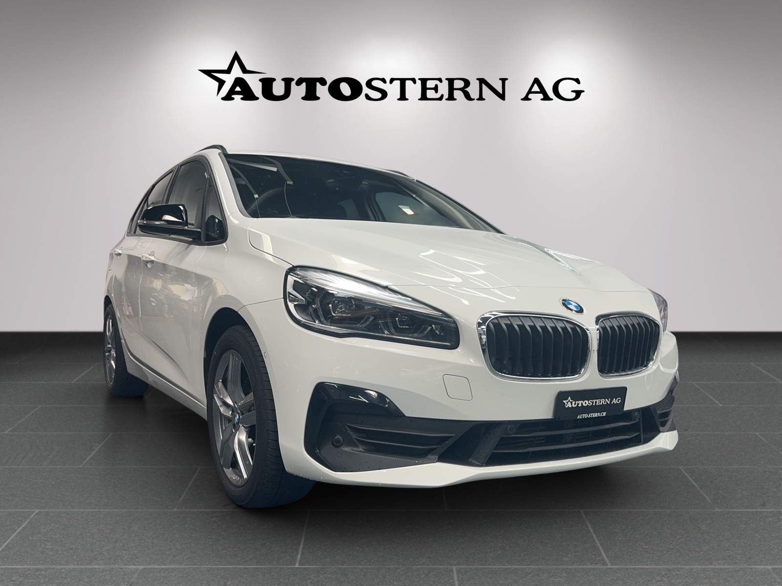 BMW 218d xDrive Active Tourer Steptronic Travel Edition-image-7