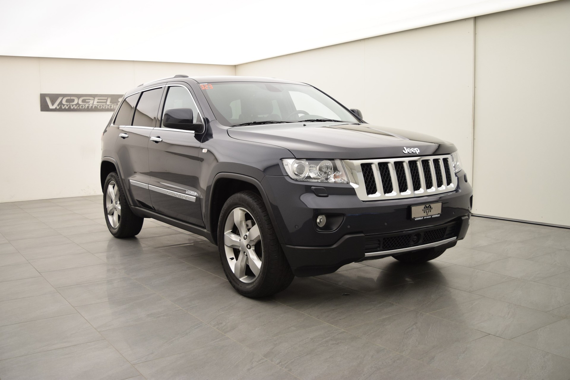 JEEP Grand Cherokee CRD Overland-image-2