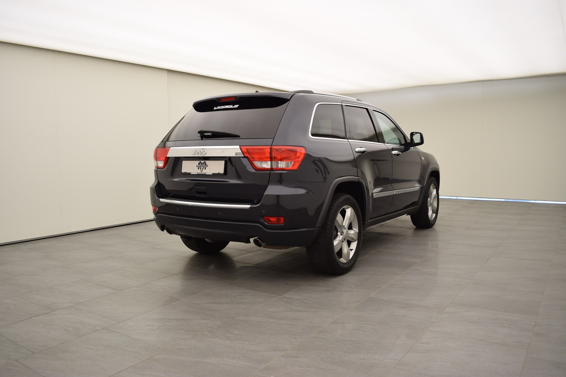 JEEP Grand Cherokee CRD Overland-image-4