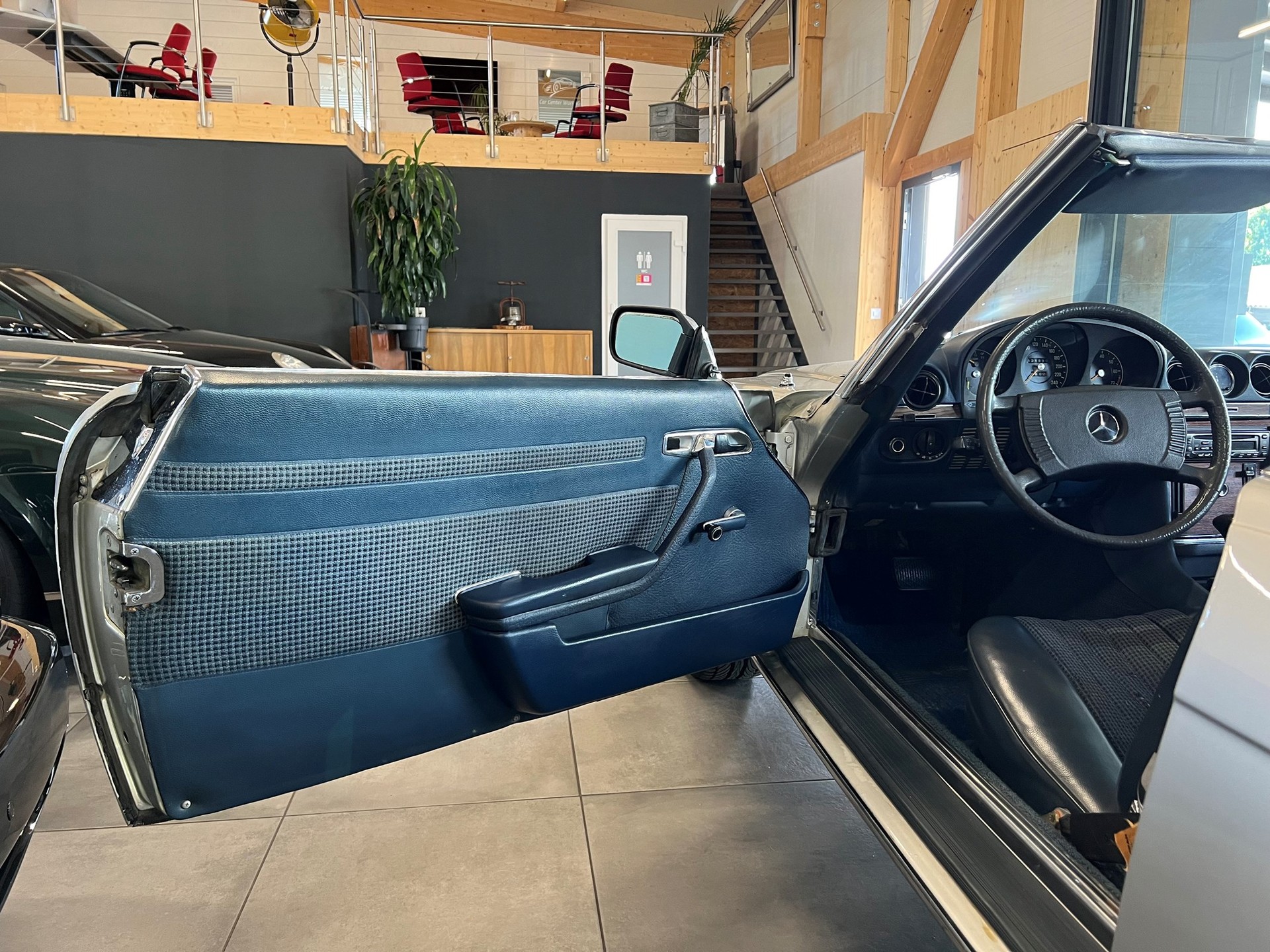 MERCEDES-BENZ 350 SL-image-5