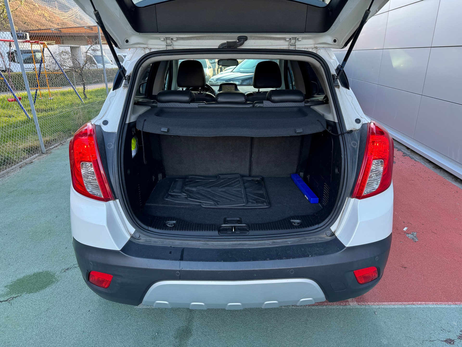 OPEL Mokka 1.4i 16V Turbo Enjoy 4WD-image-12