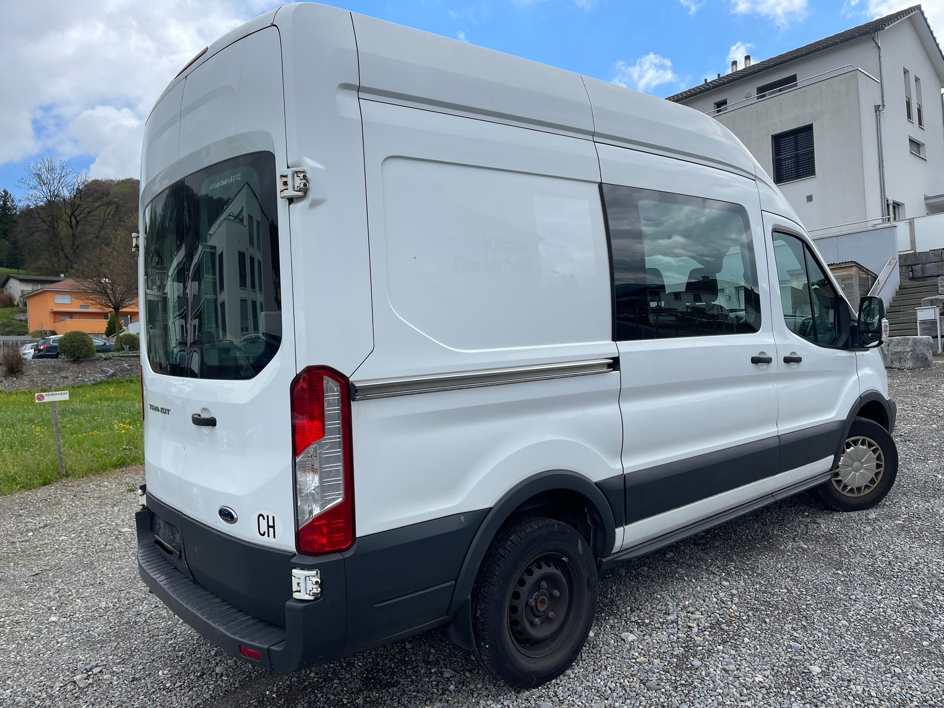 FORD Transit Van 350 L3H2 Trend RWD-image-2