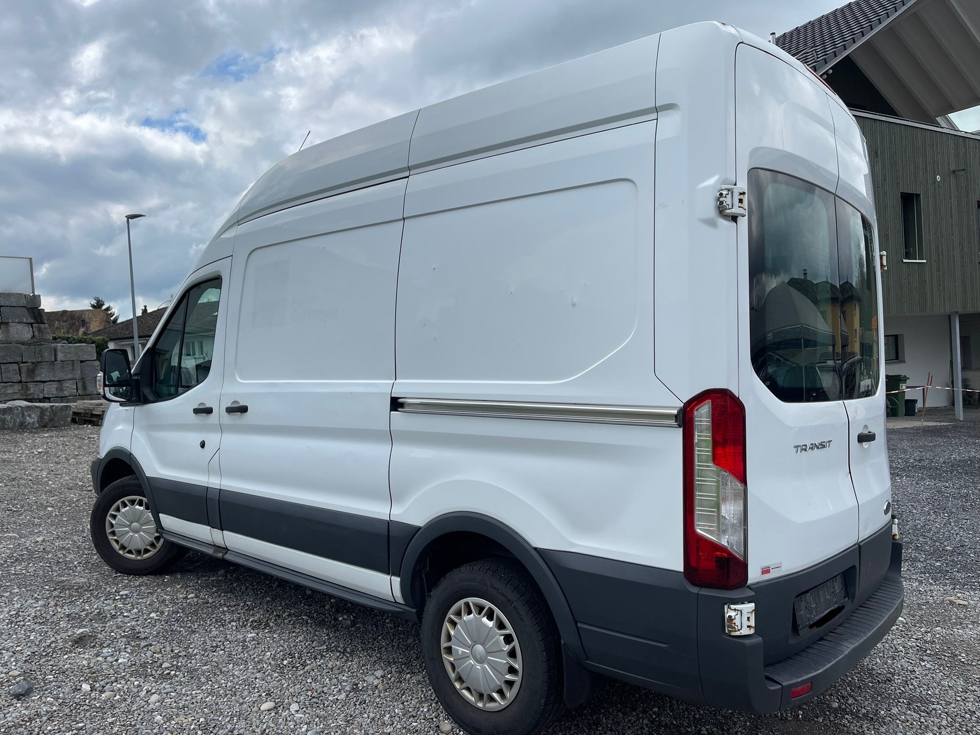 FORD Transit Van 350 L3H2 Trend RWD-image-3