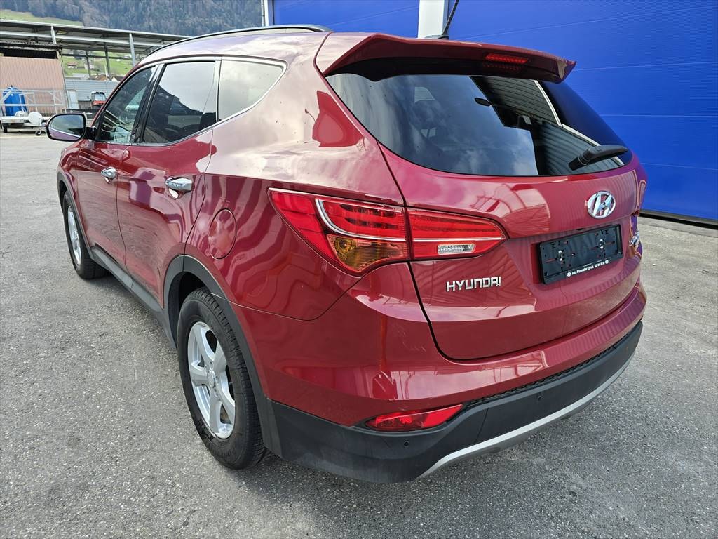 HYUNDAI Santa Fe 2.2 CRDI Comfort 4WD-image-2